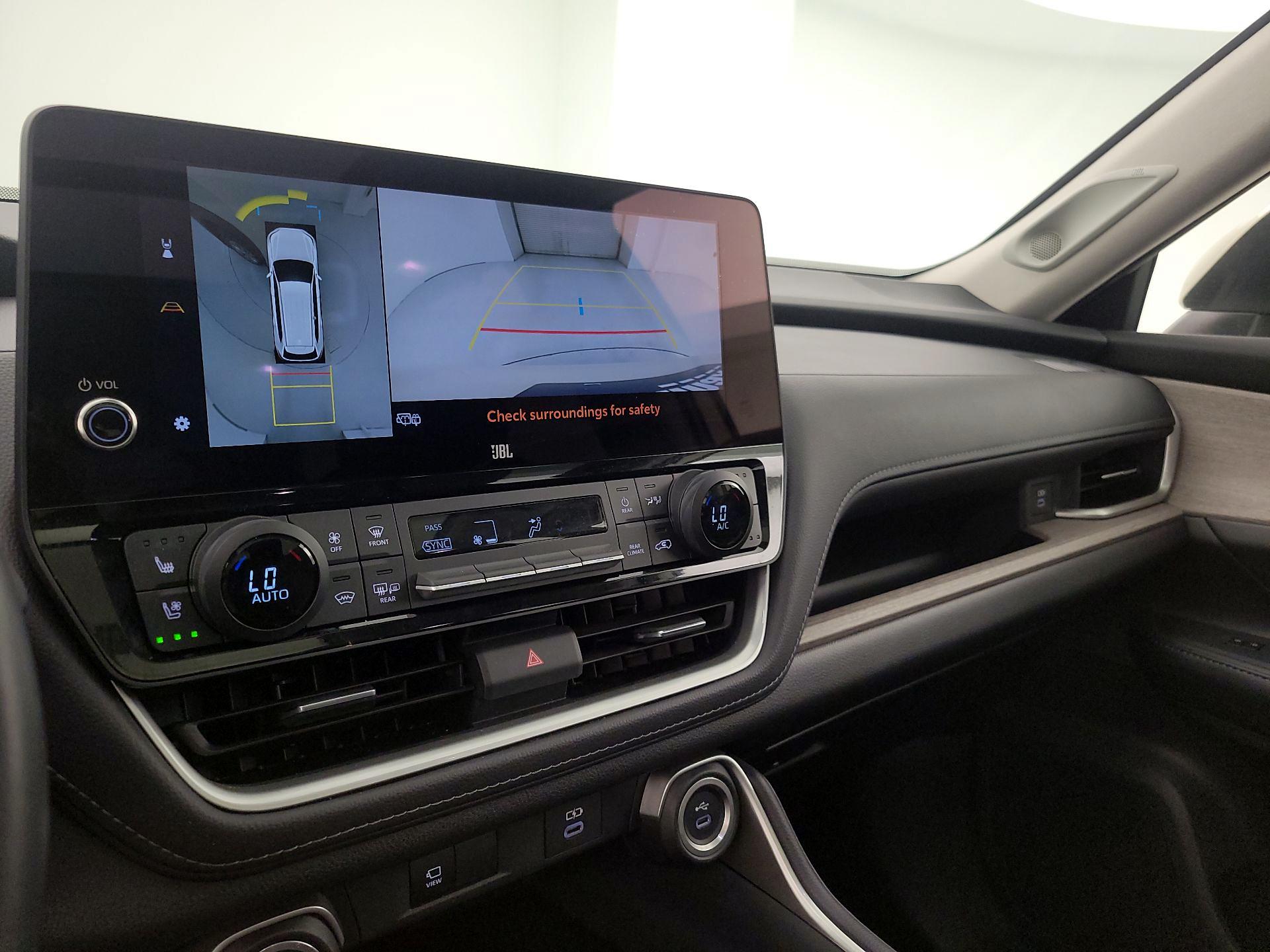 Thumbnail: 2024 Toyota Grand Highlander - 14