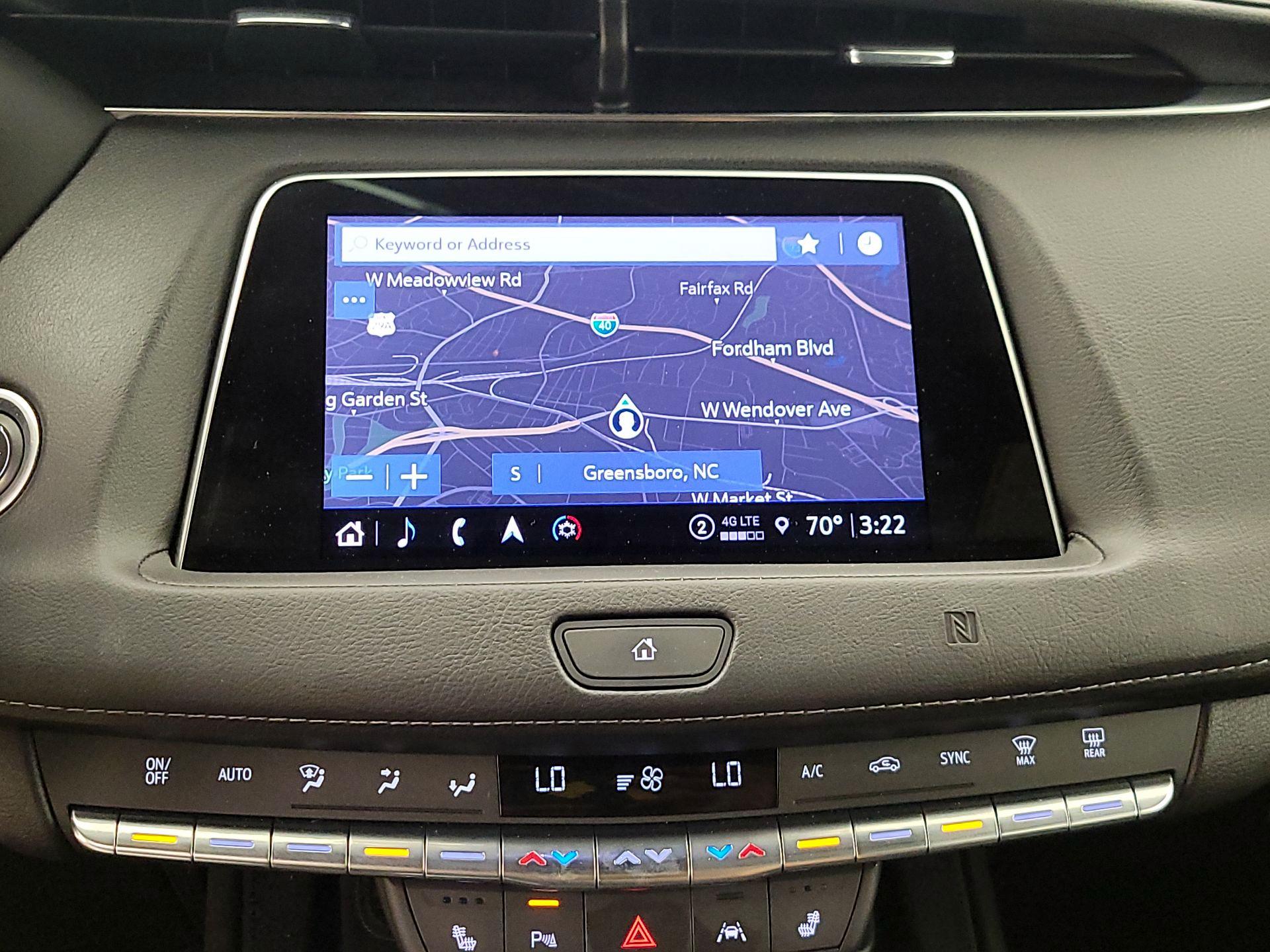 Thumbnail: 2021 Cadillac XT4 - 14