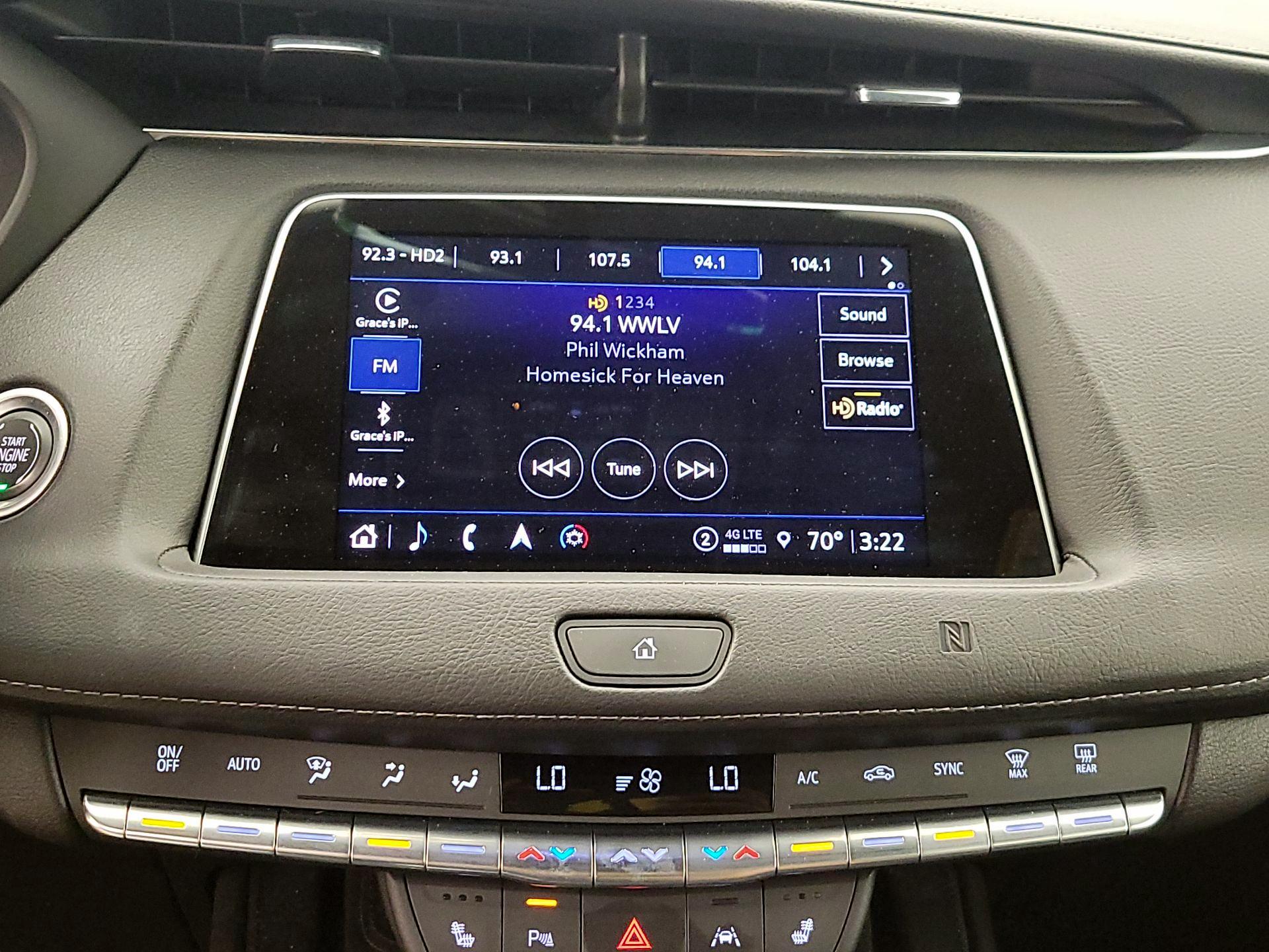 Thumbnail: 2021 Cadillac XT4 - 16