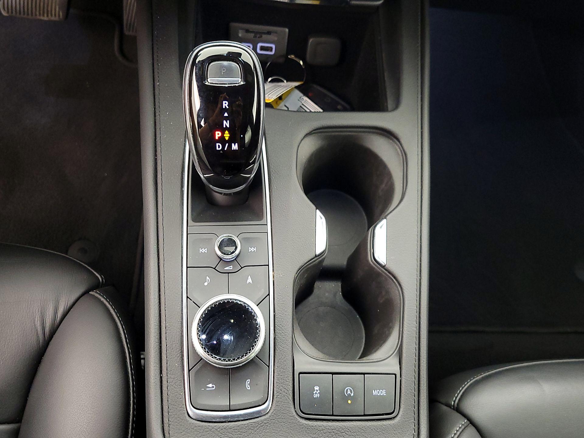 Thumbnail: 2021 Cadillac XT4 - 18