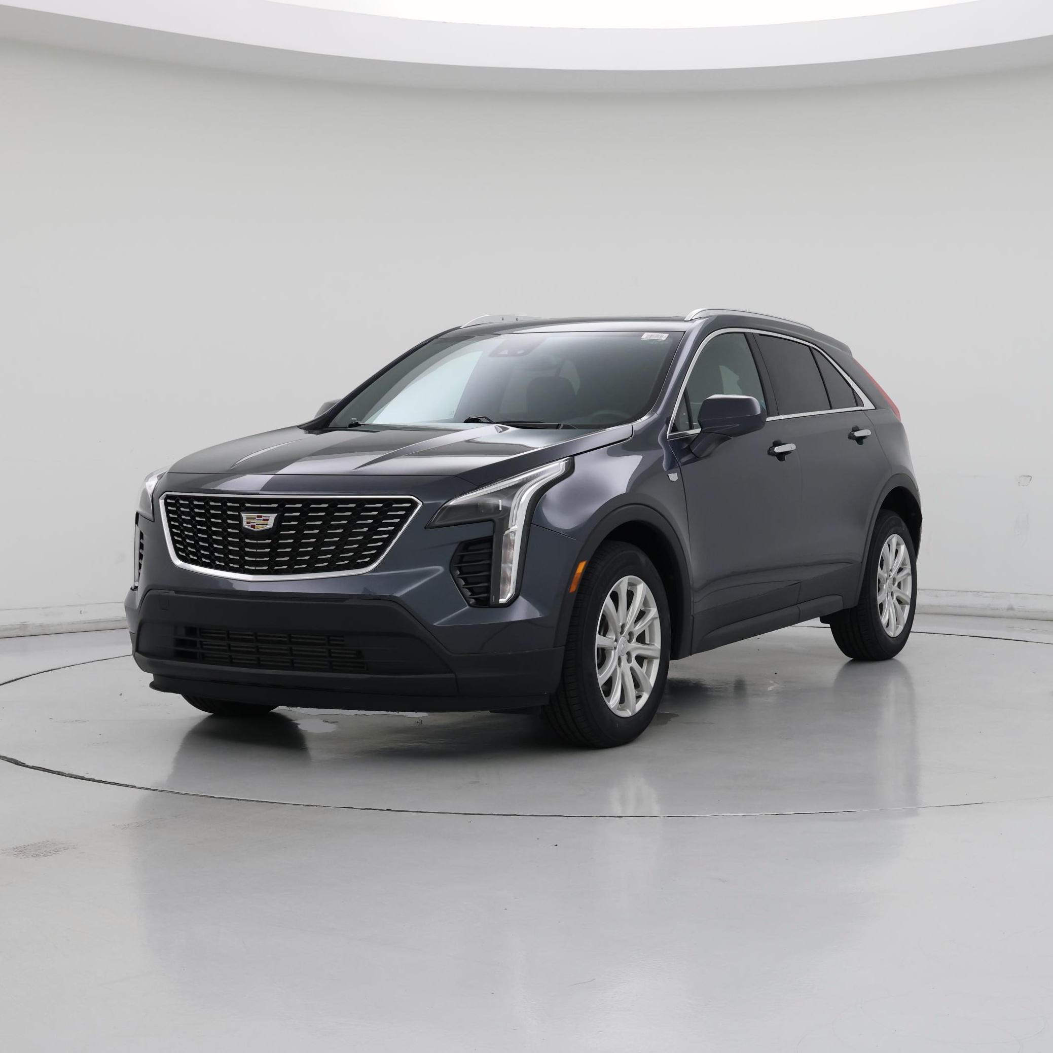 Thumbnail: 2021 Cadillac XT4 - 4