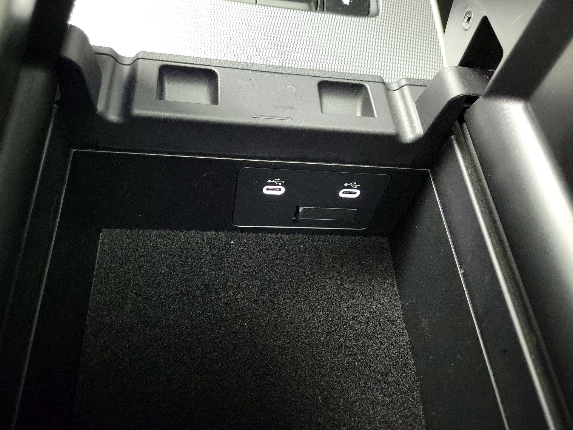 Thumbnail: 2024 Mazda CX-90 - 18