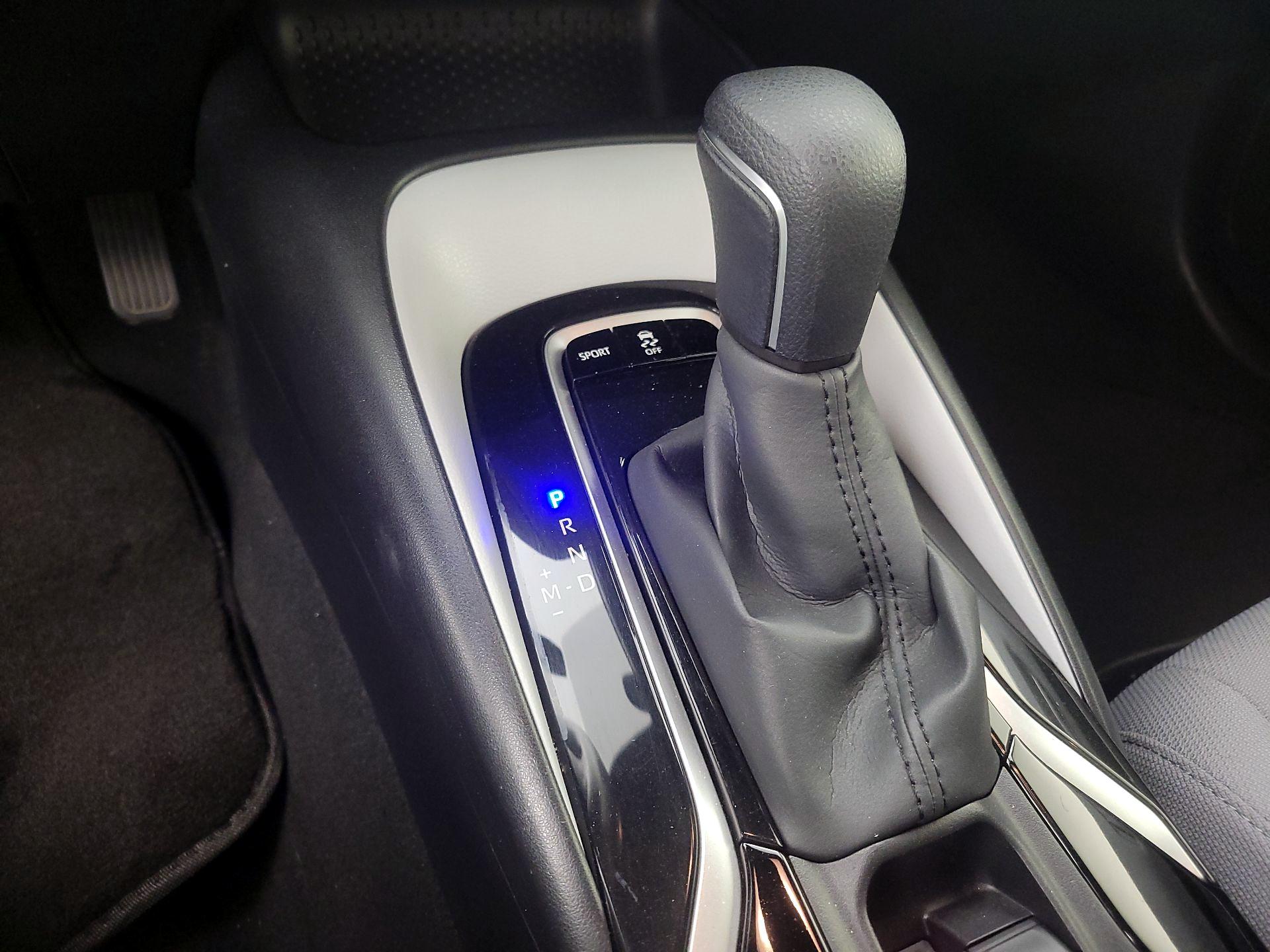 Thumbnail: 2022 Toyota Corolla - 17