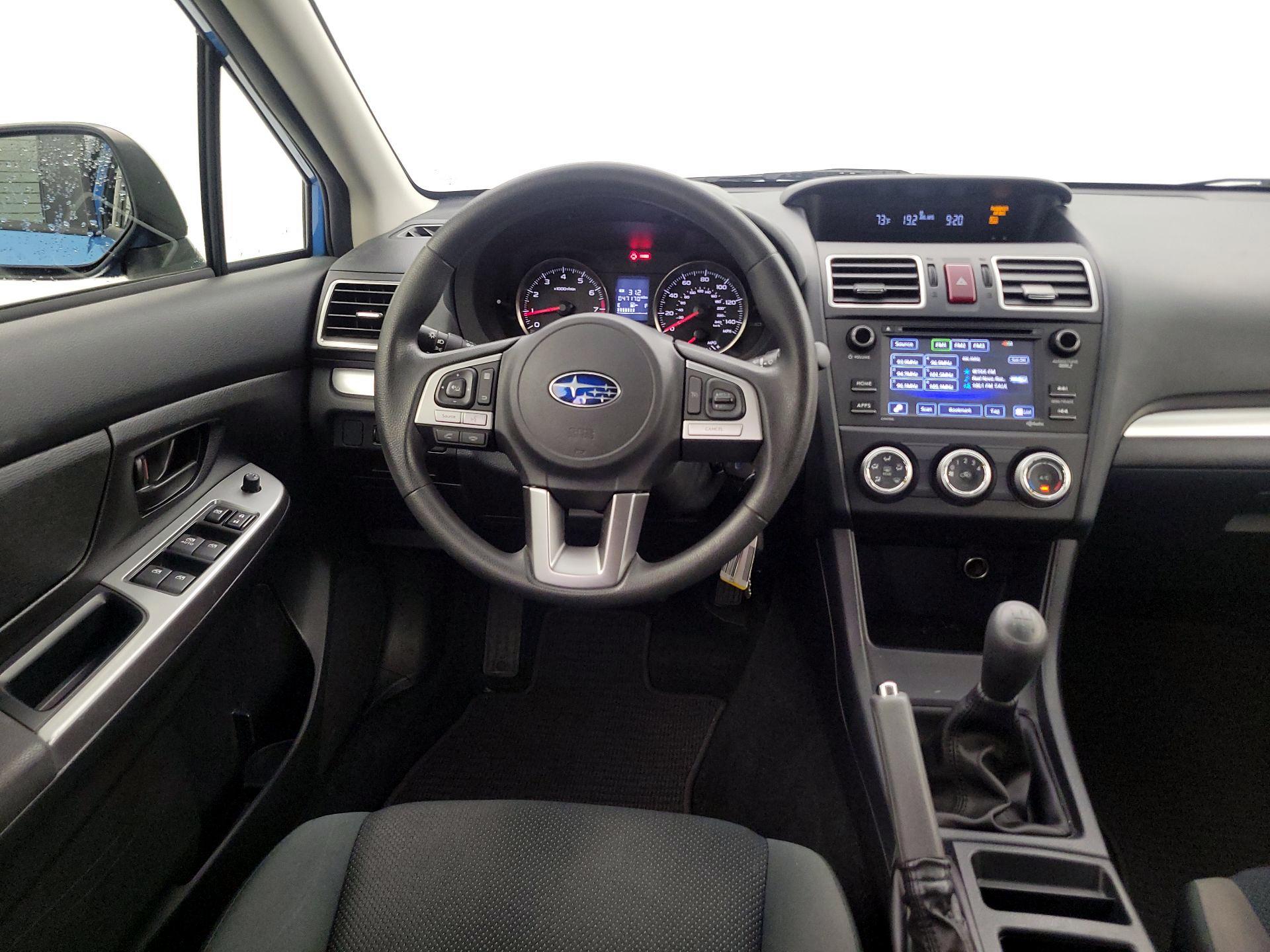 Thumbnail: 2017 Subaru Crosstrek - 10