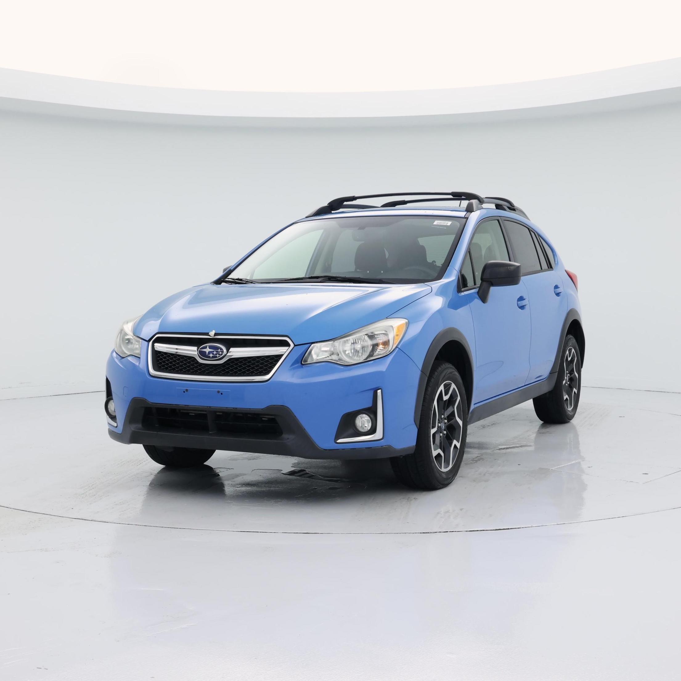 Thumbnail: 2017 Subaru Crosstrek - 4