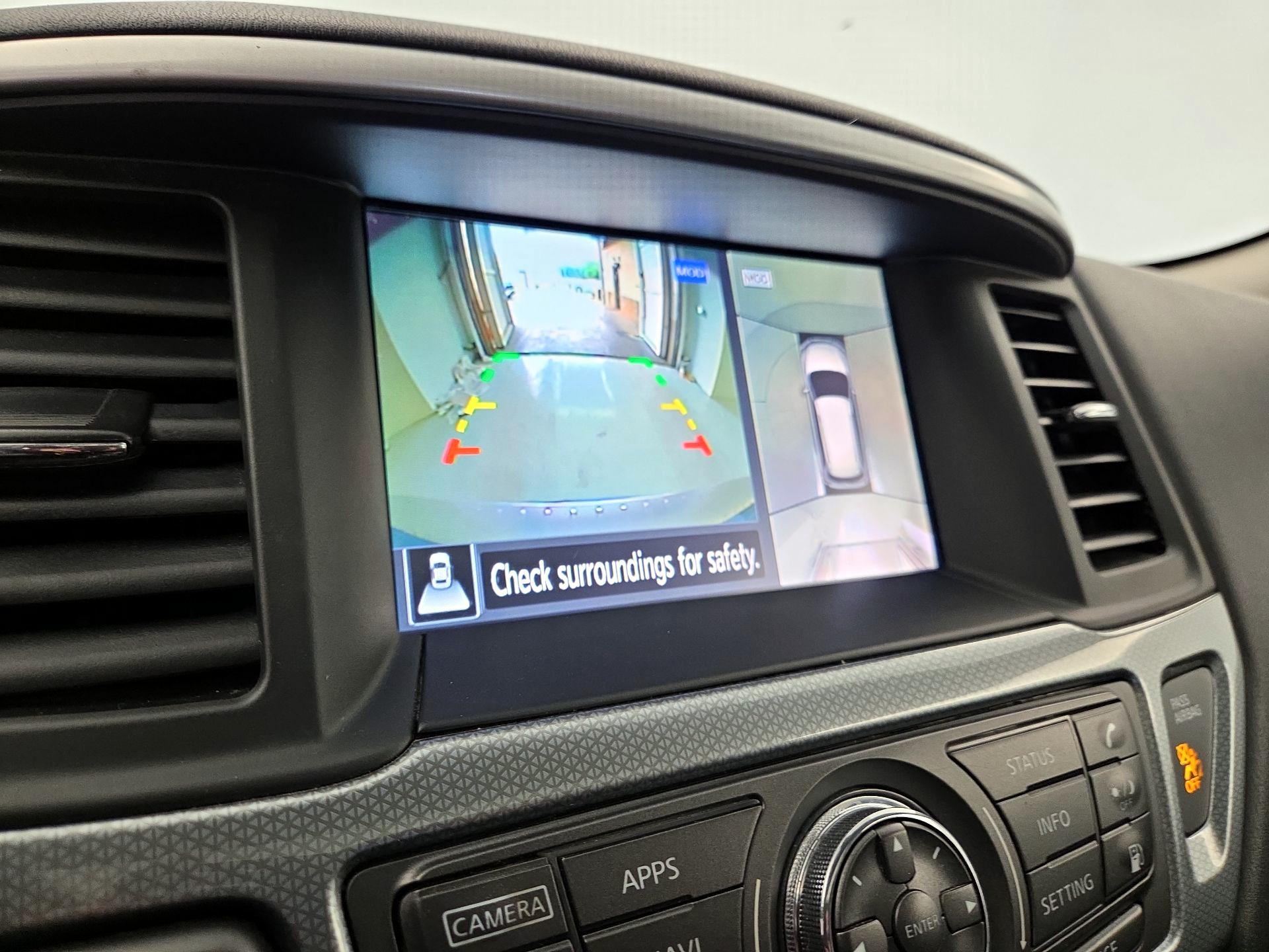 Thumbnail: 2019 Nissan Pathfinder - 14