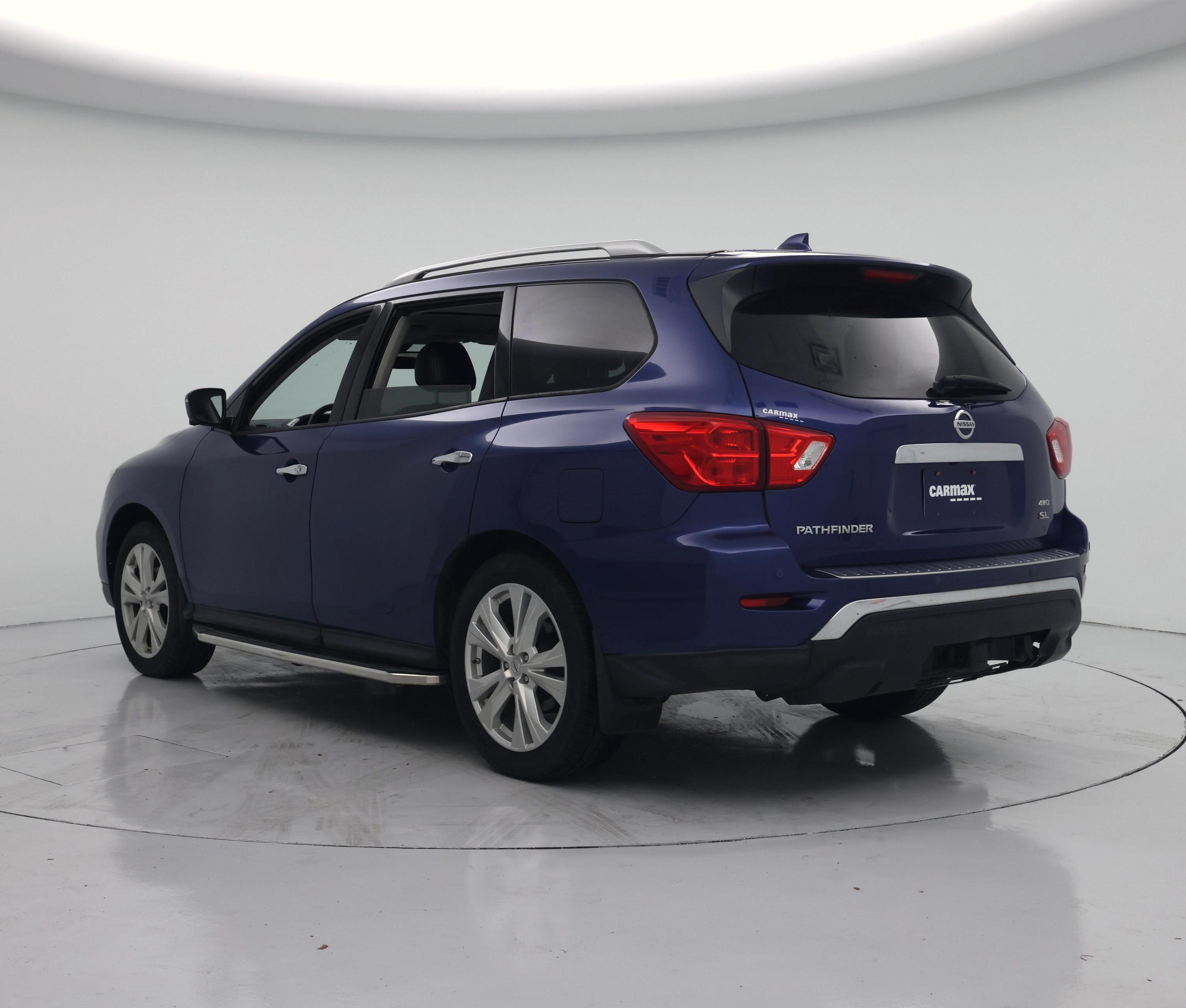 Thumbnail: 2019 Nissan Pathfinder - 2