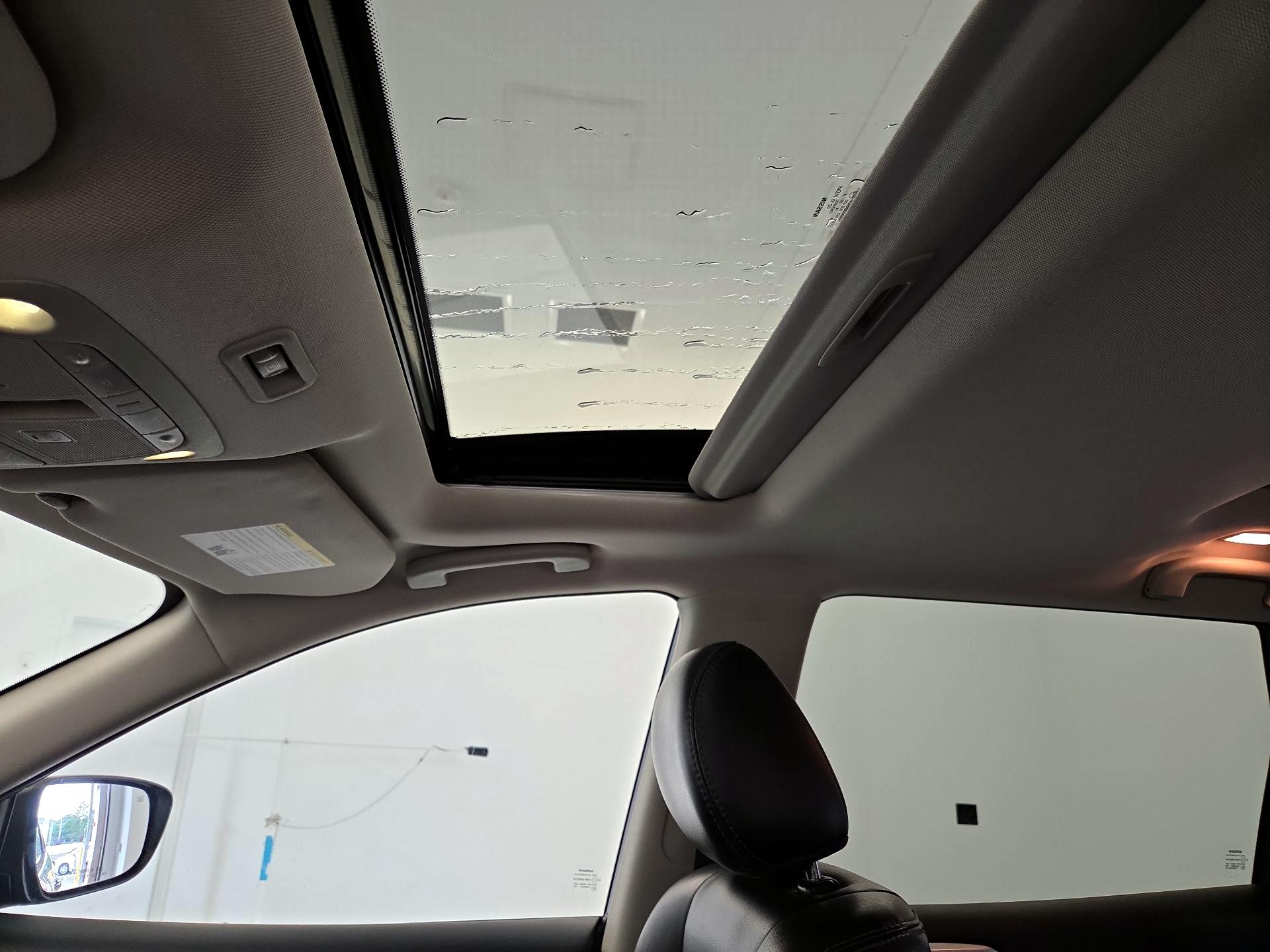 Thumbnail: 2019 Nissan Pathfinder - 19