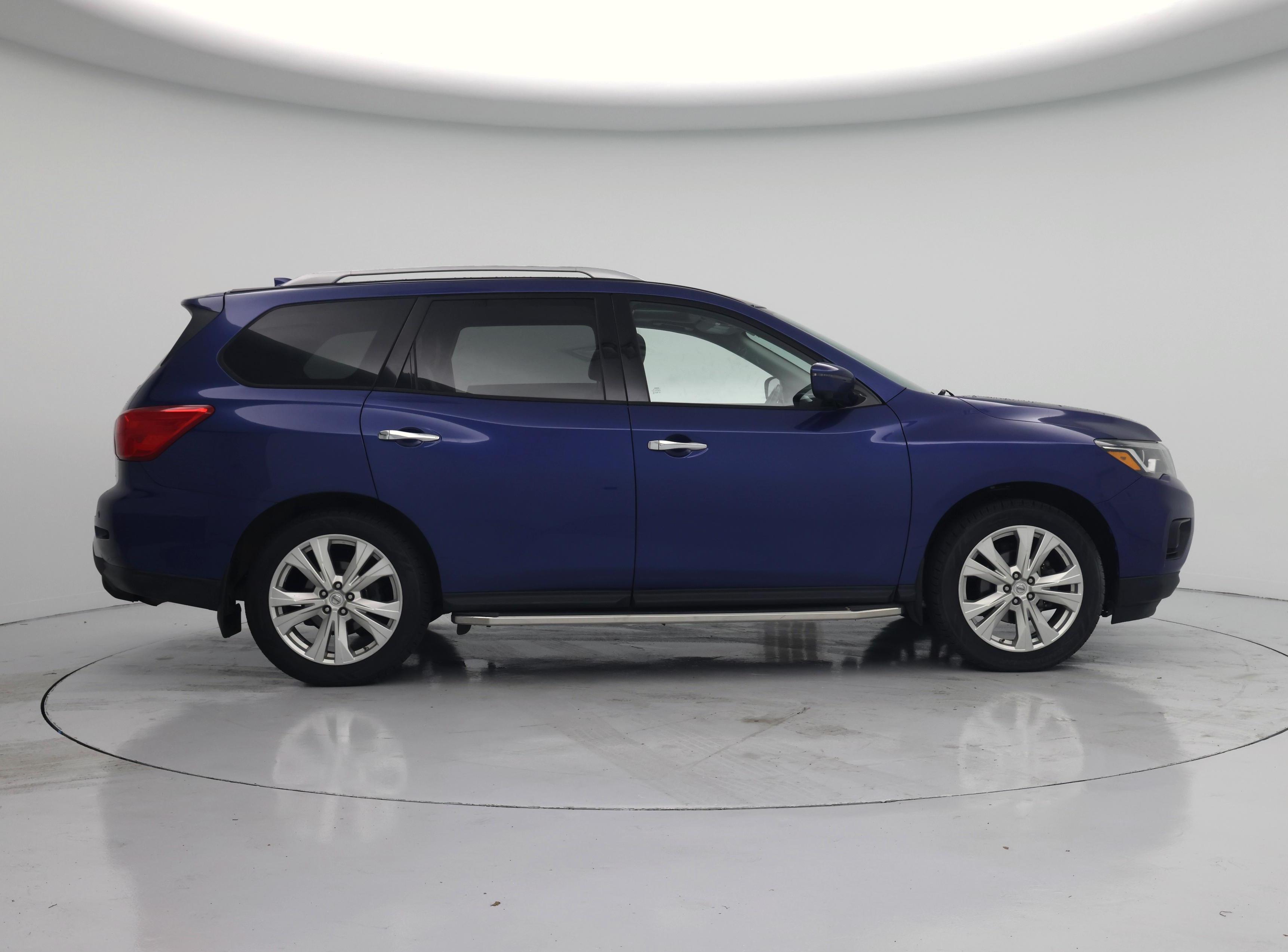 Thumbnail: 2019 Nissan Pathfinder - 7