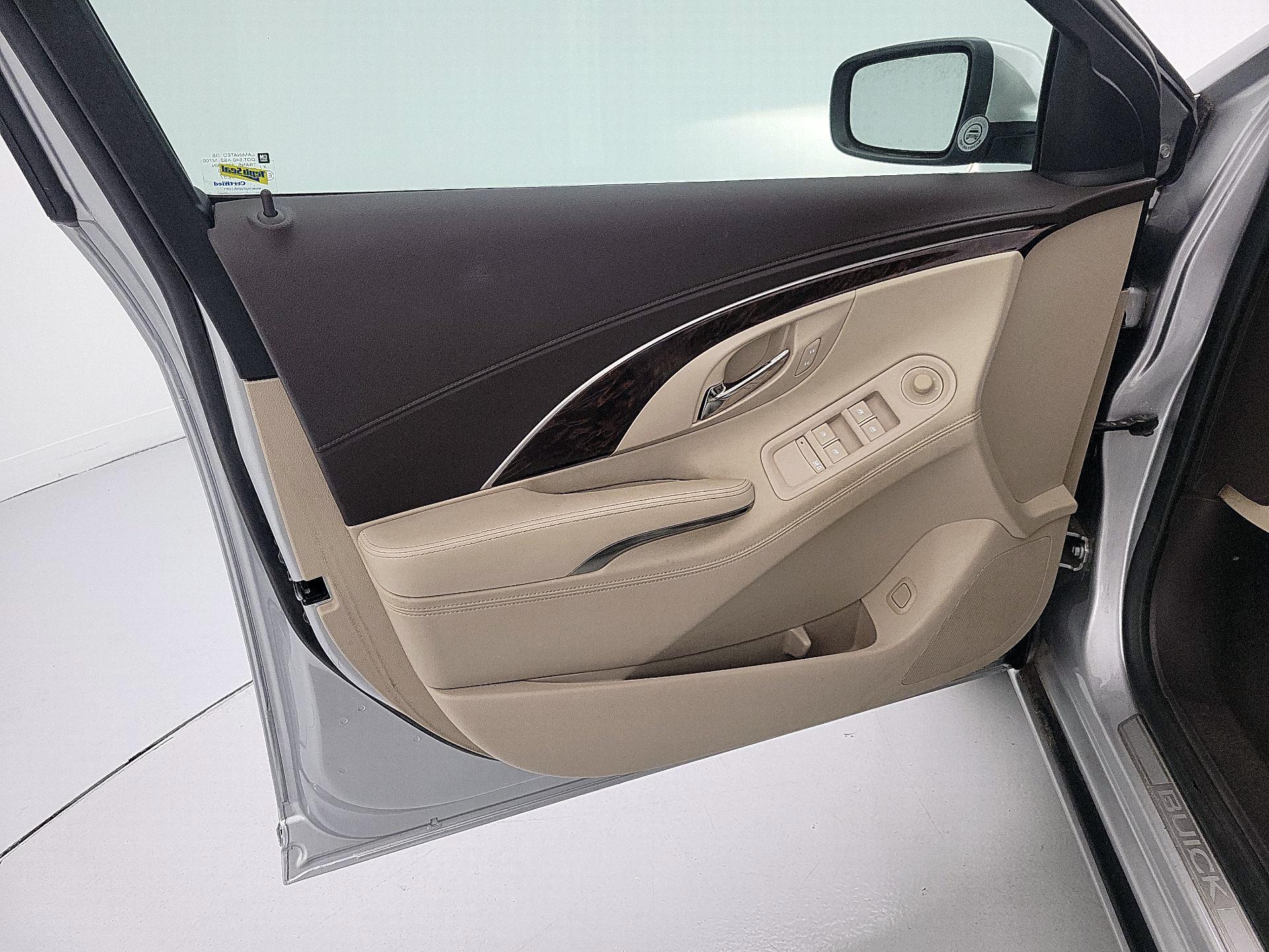Thumbnail: 2014 Buick LaCrosse - 12
