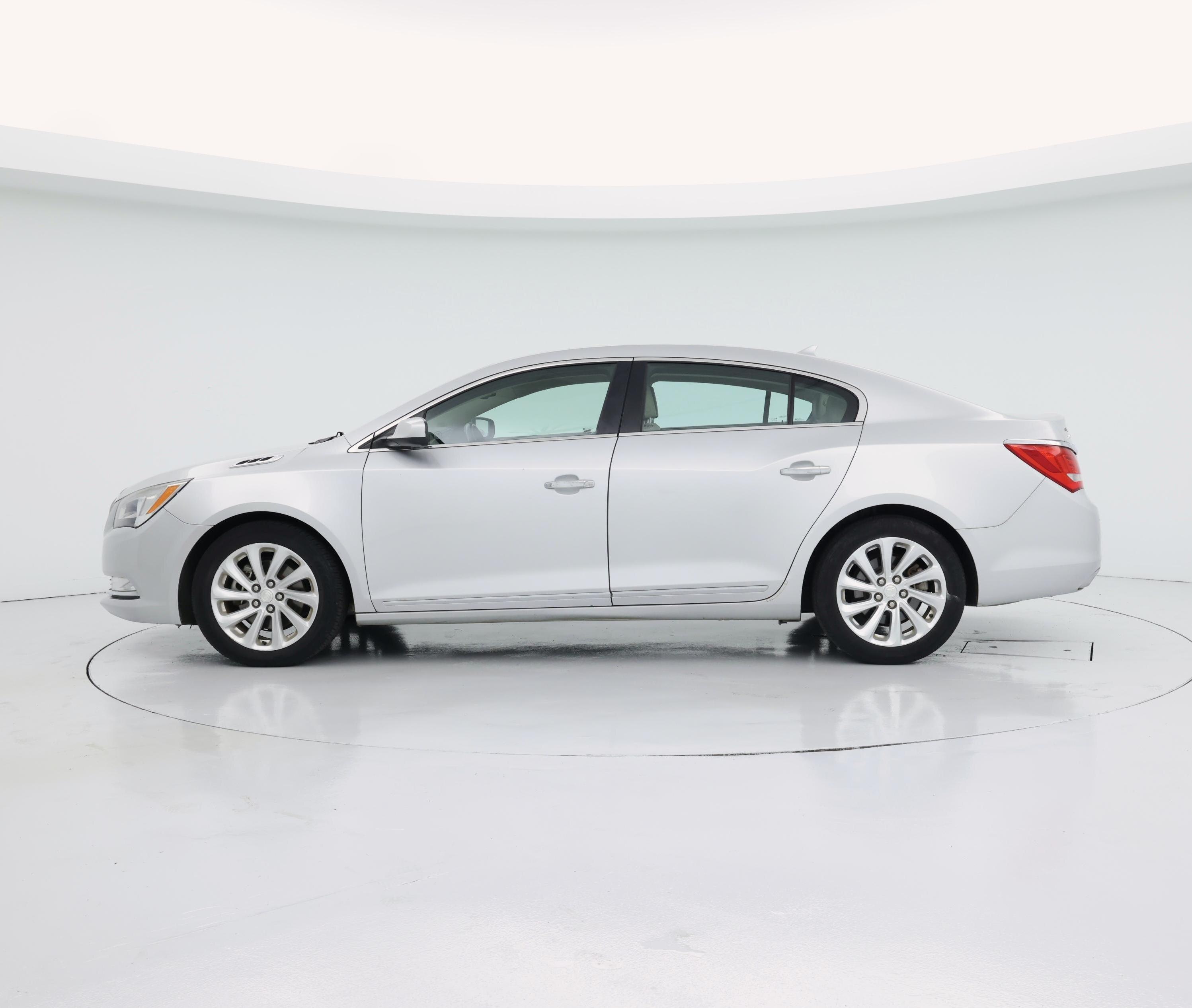 Thumbnail: 2014 Buick LaCrosse - 3