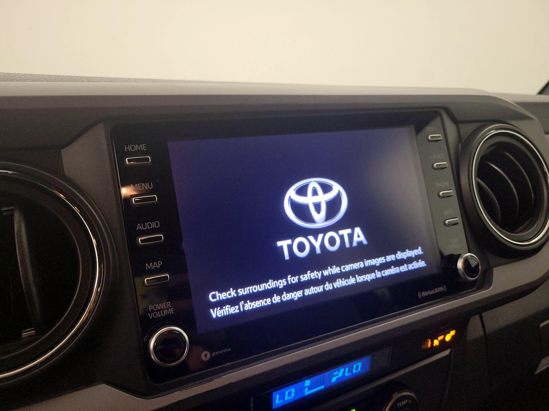 Thumbnail: 2022 Toyota Tacoma - 15