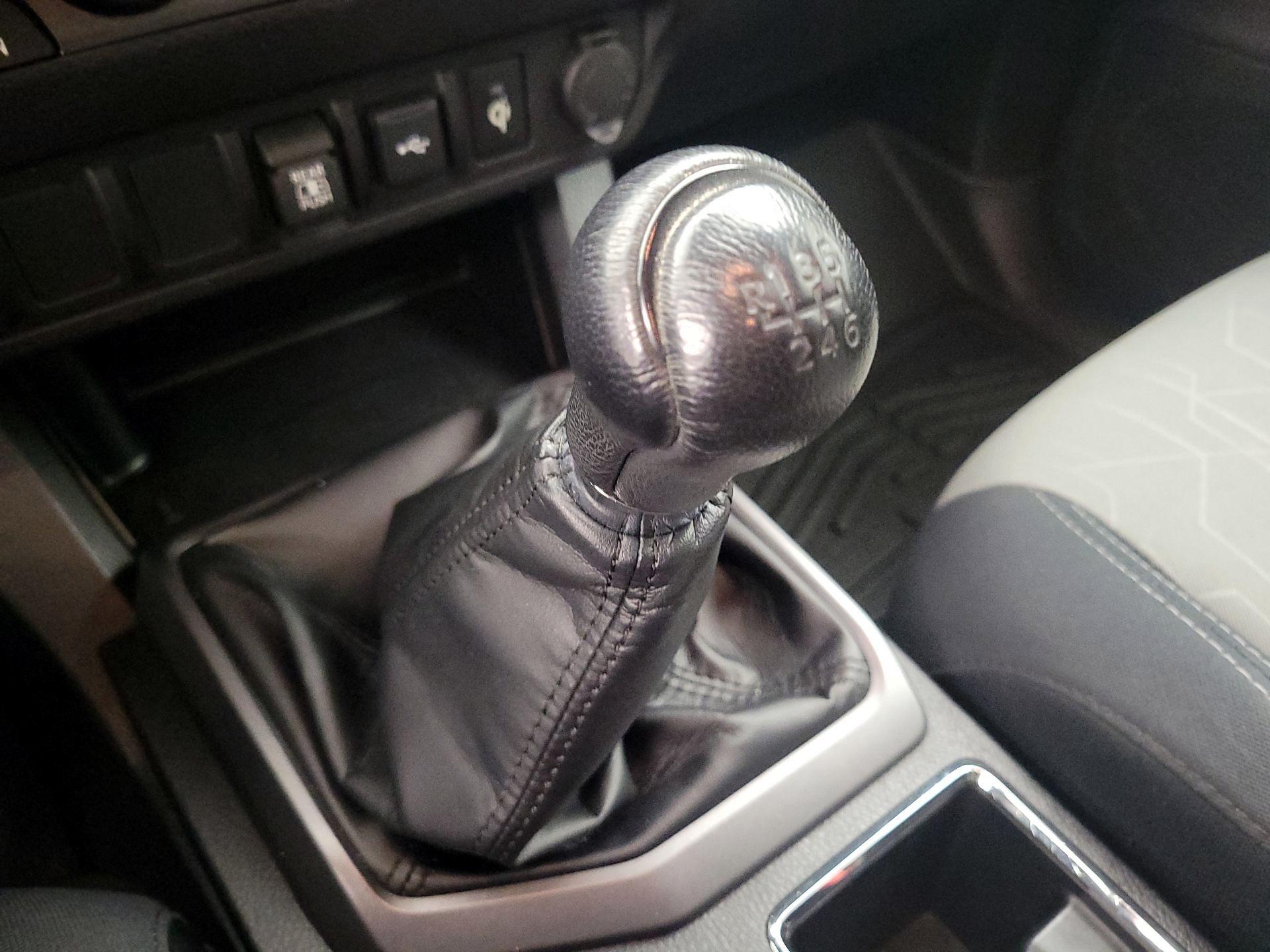 Thumbnail: 2022 Toyota Tacoma - 17