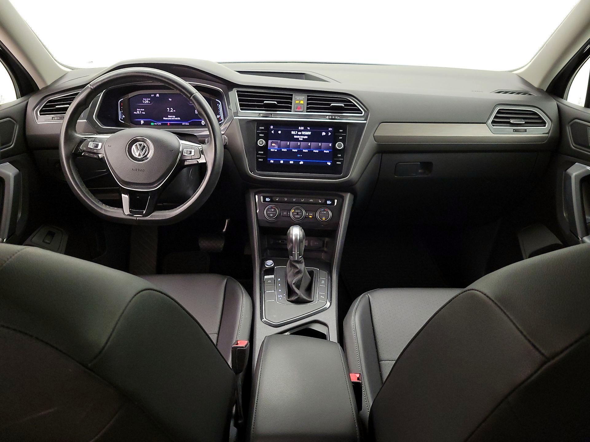 Thumbnail: 2019 Volkswagen Tiguan - 9
