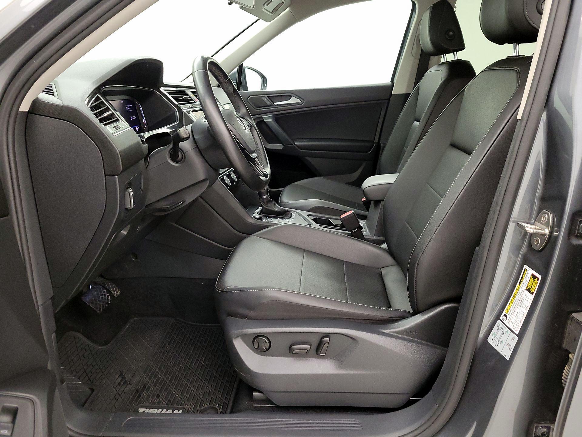 Thumbnail: 2019 Volkswagen Tiguan - 11