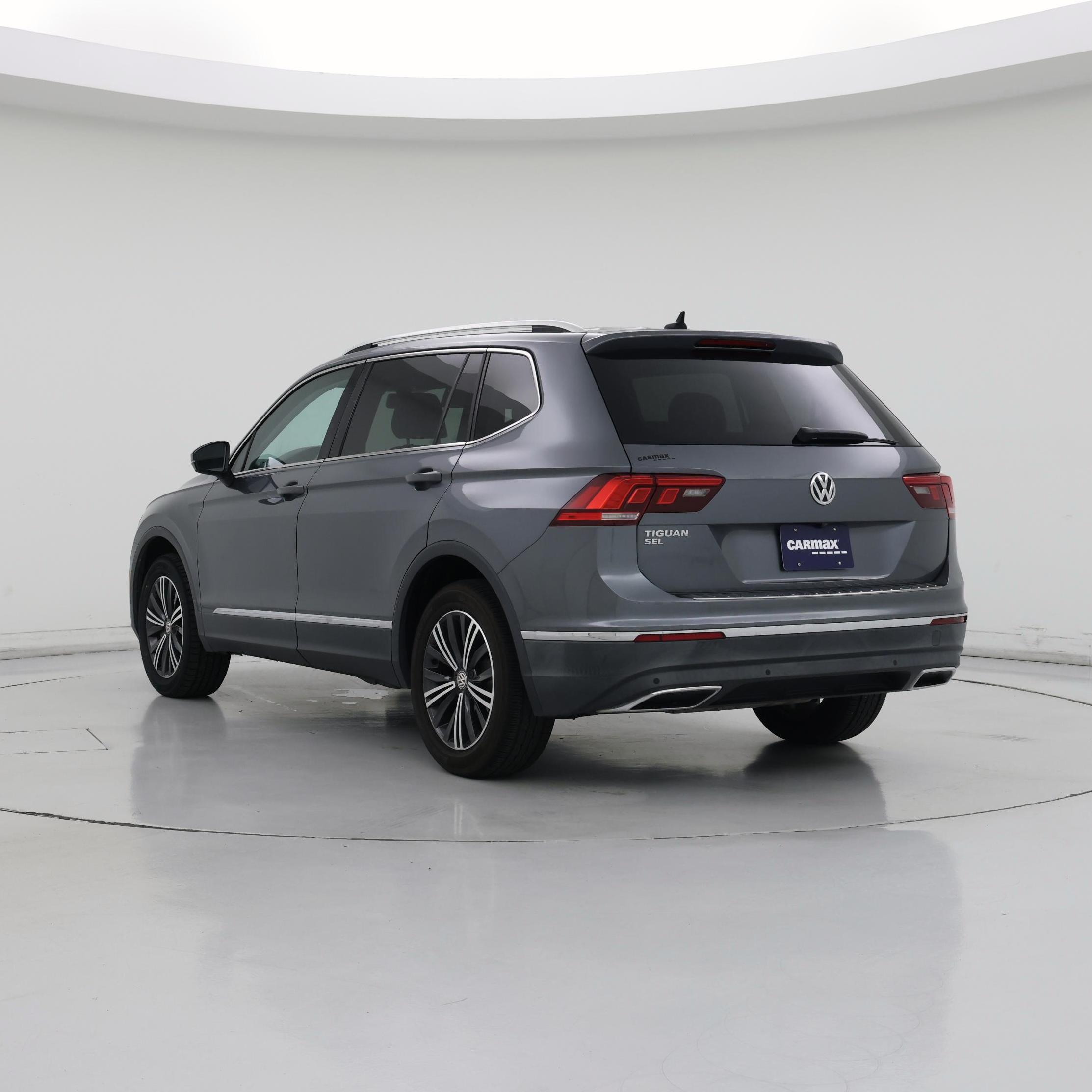 Thumbnail: 2019 Volkswagen Tiguan - 2