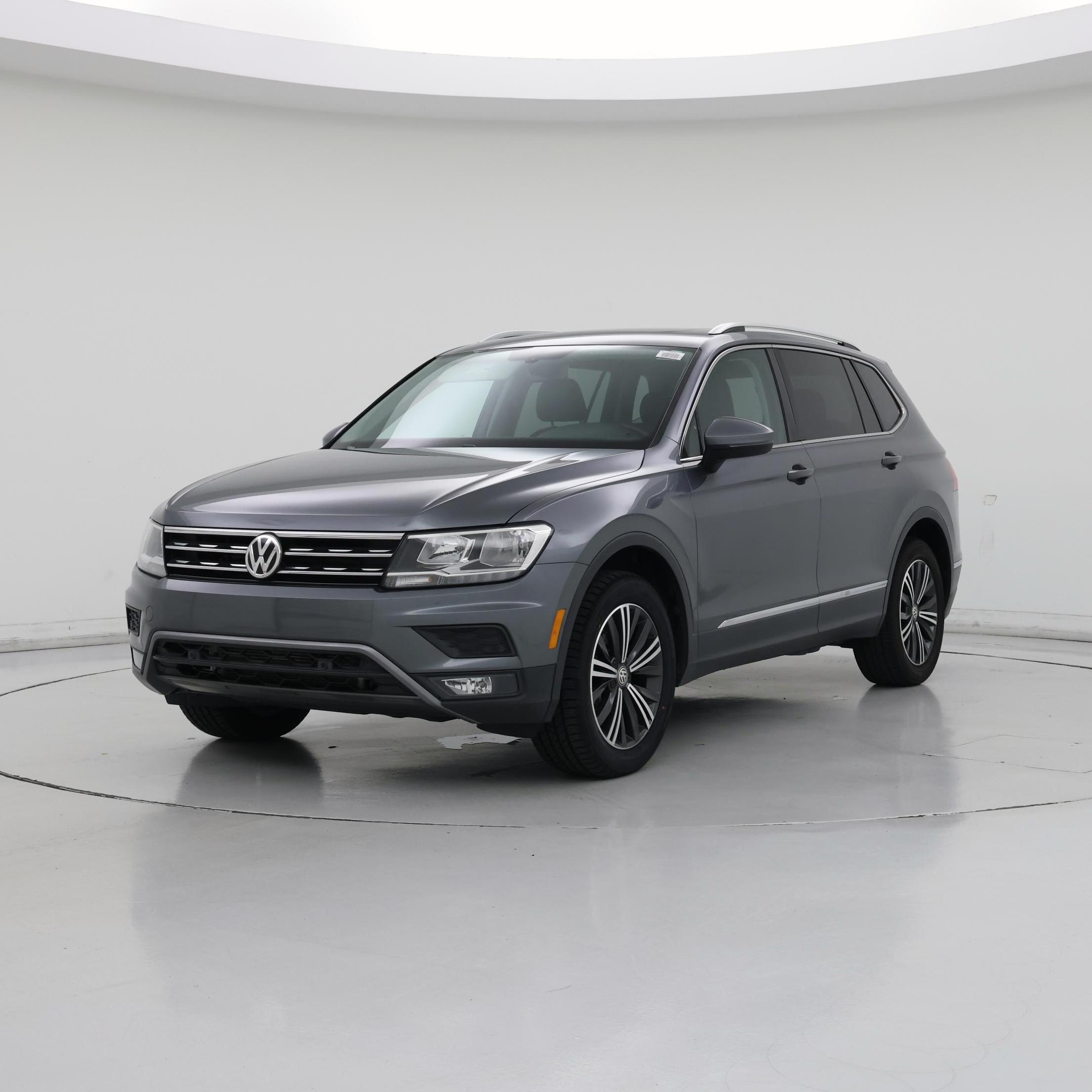 Thumbnail: 2019 Volkswagen Tiguan - 4
