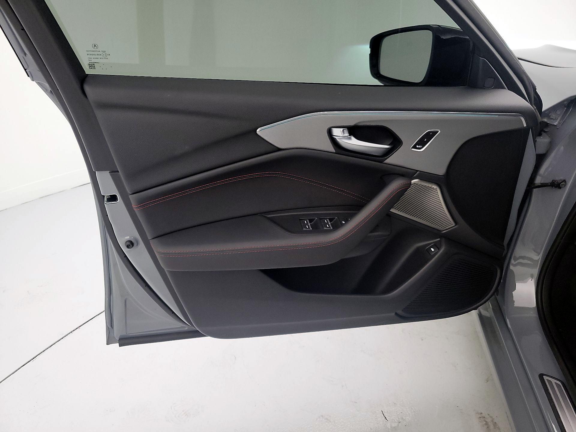 Thumbnail: 2025 Acura TLX - 12