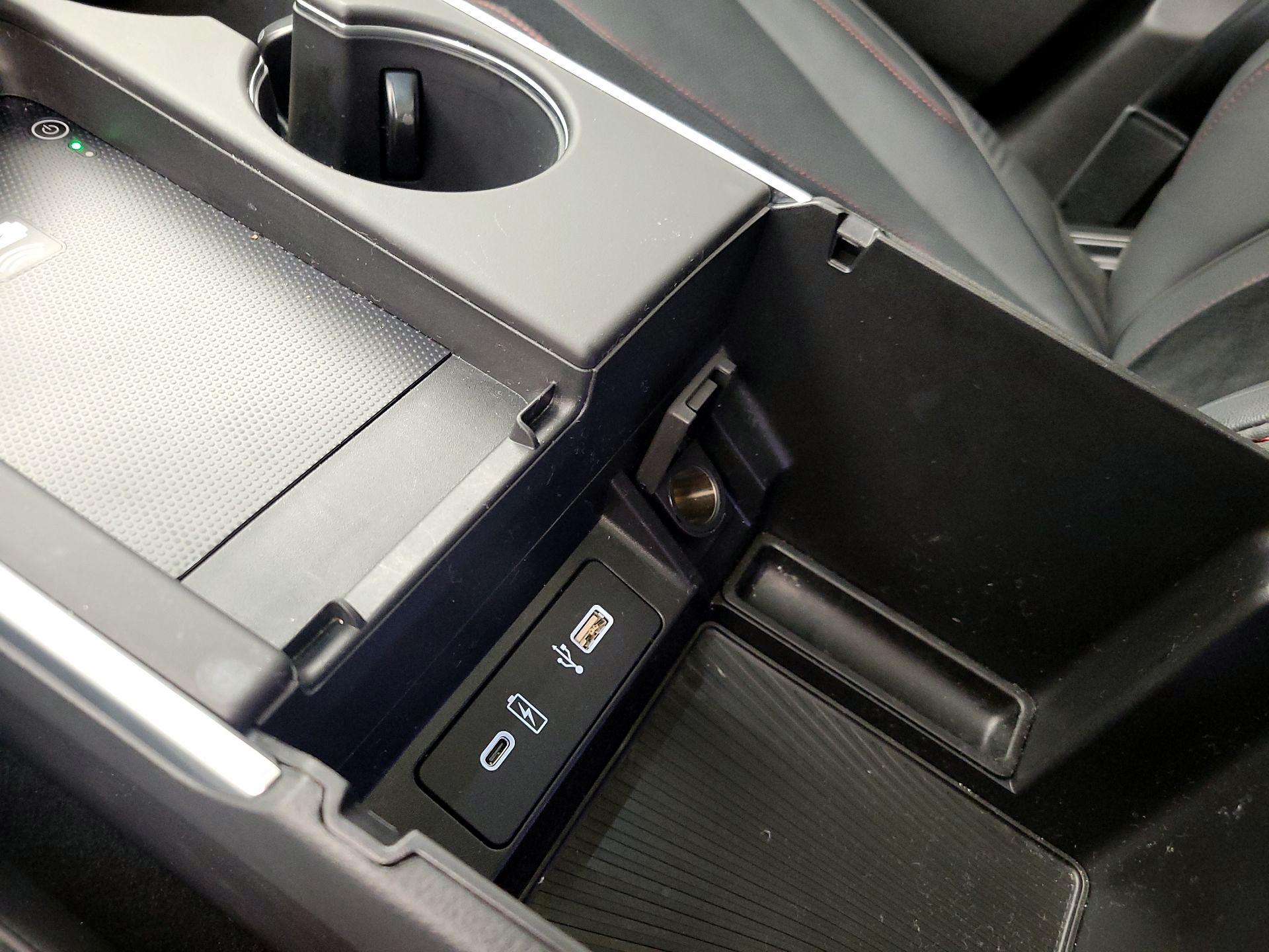 Thumbnail: 2025 Acura TLX - 19