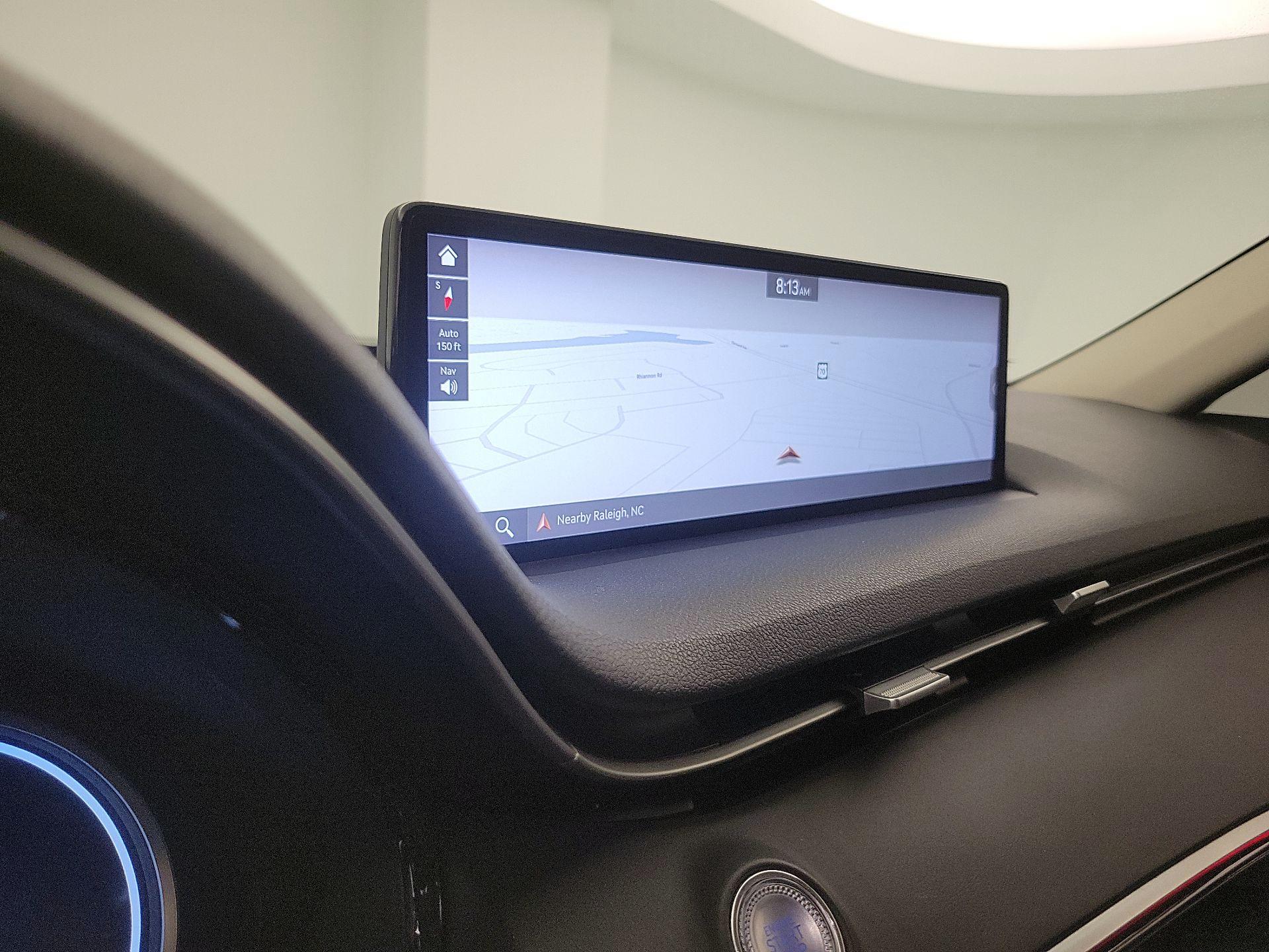 Thumbnail: 2022 Genesis GV70 - 14