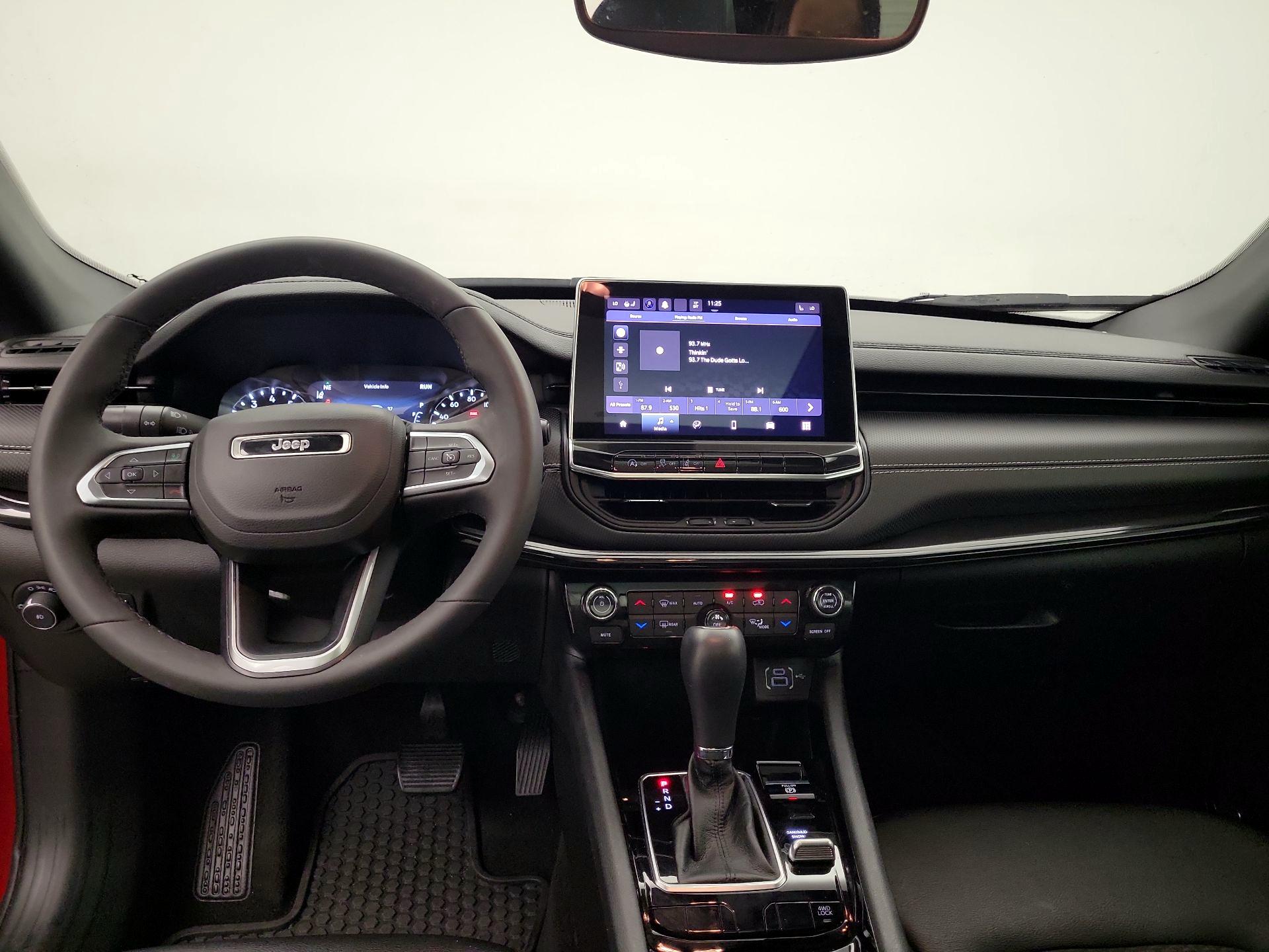 Thumbnail: 2024 Jeep Compass - 9