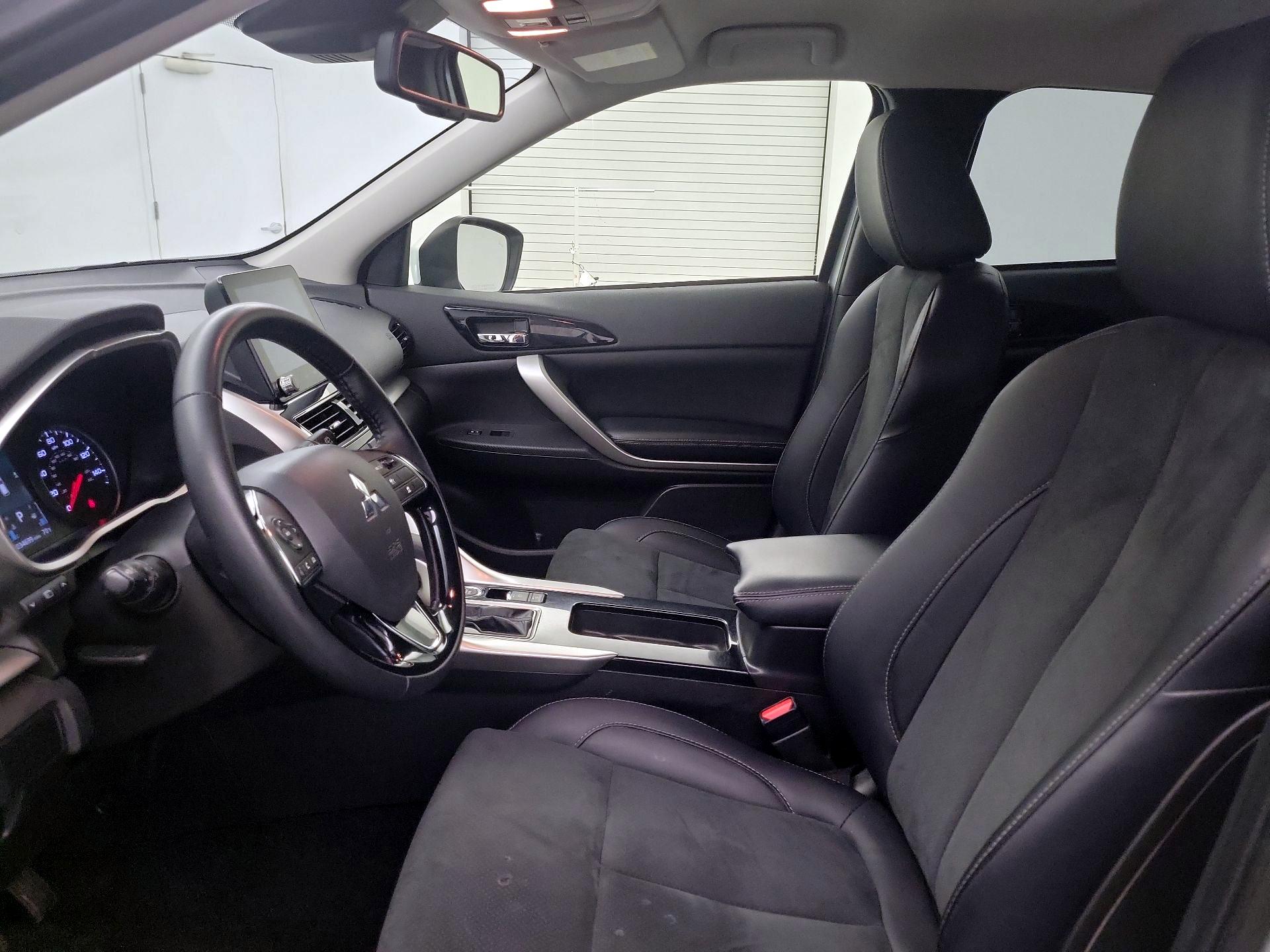 Thumbnail: 2024 Mitsubishi Eclipse Cross - 11