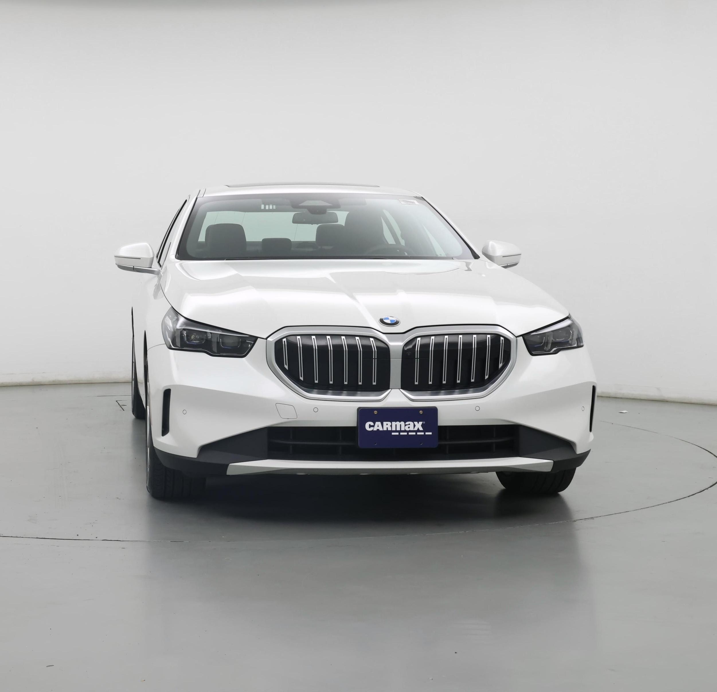 Thumbnail: 2025 BMW 5 Series - 5