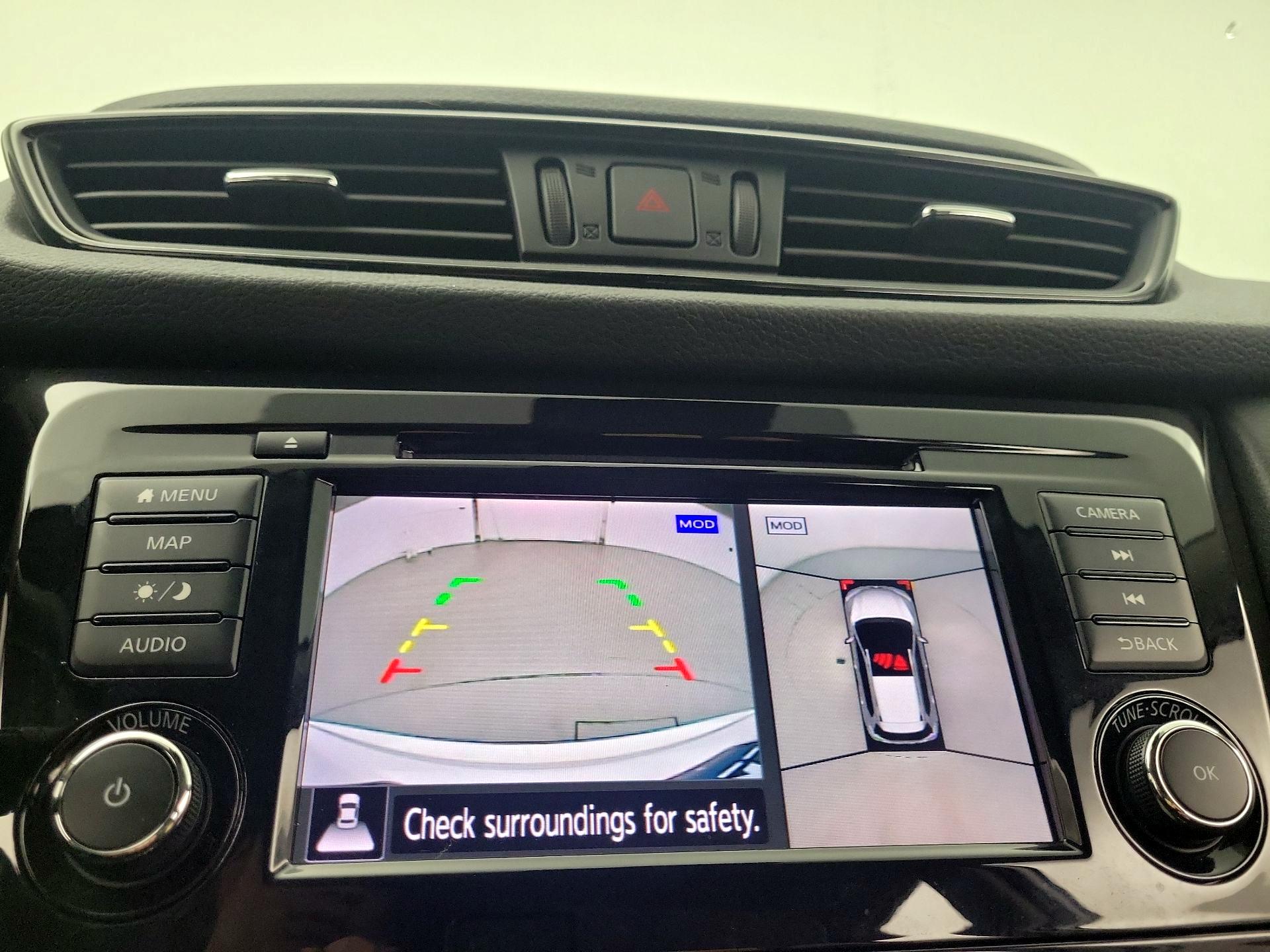 Thumbnail: 2020 Nissan Rogue - 15