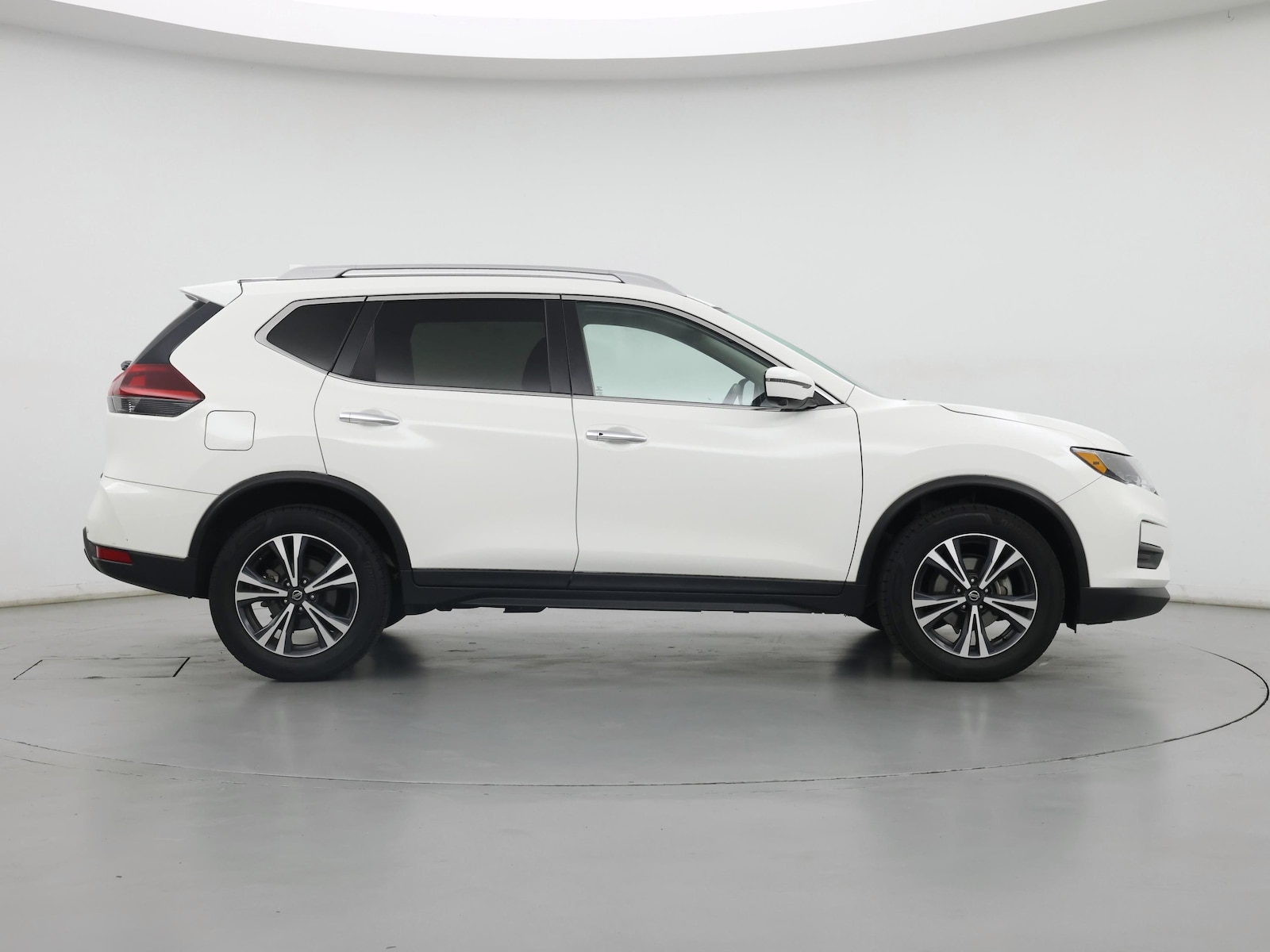 2020 Nissan Rogue SV - Photo 8