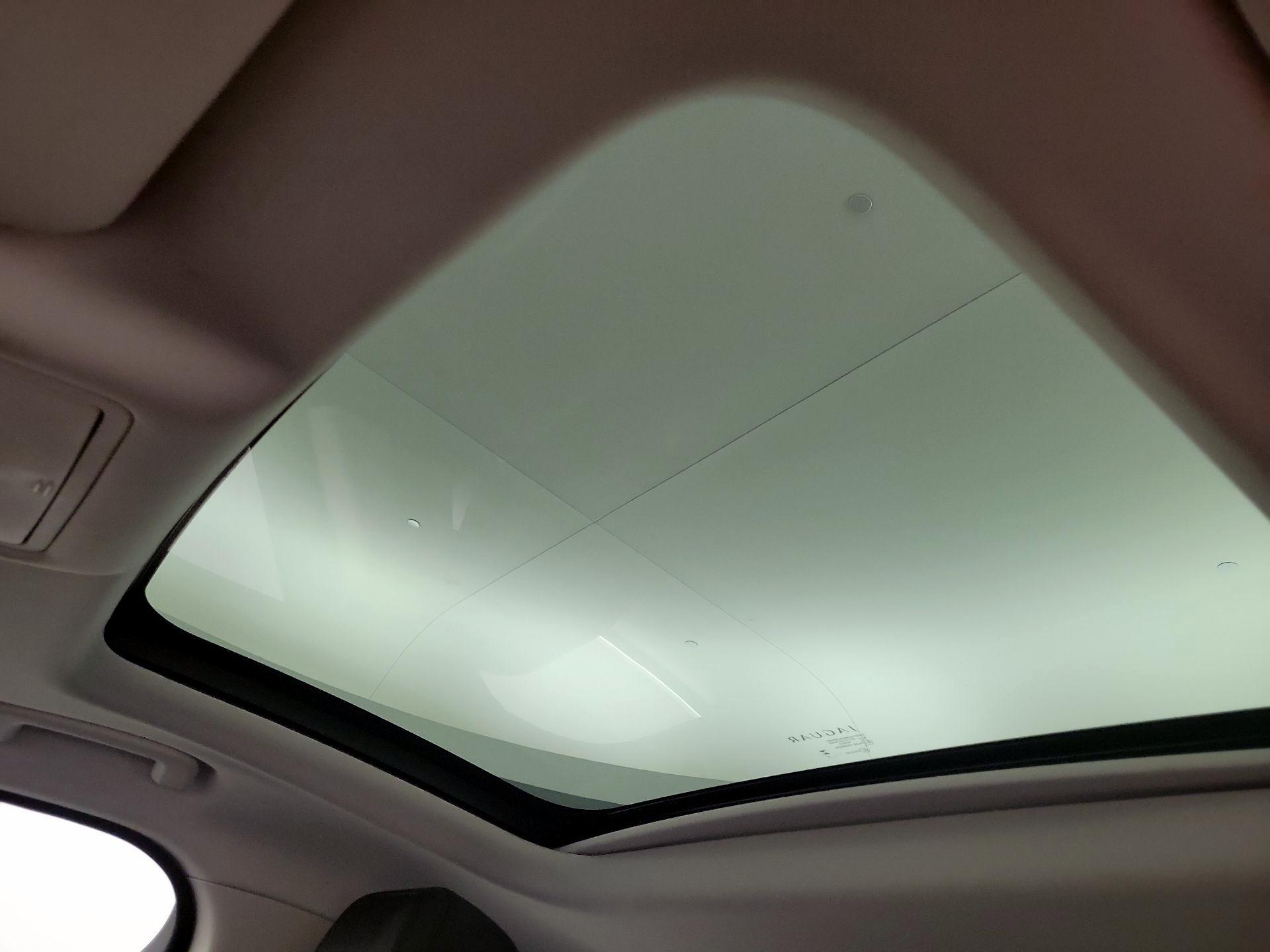 Thumbnail: 2020 Jaguar XE - 17