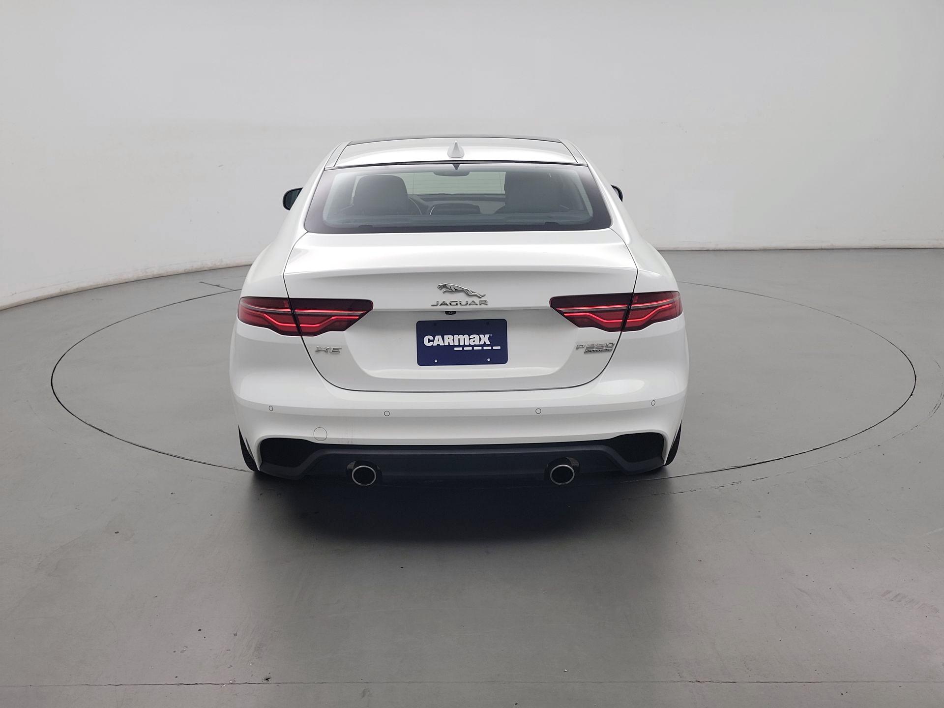 Thumbnail: 2020 Jaguar XE - 6