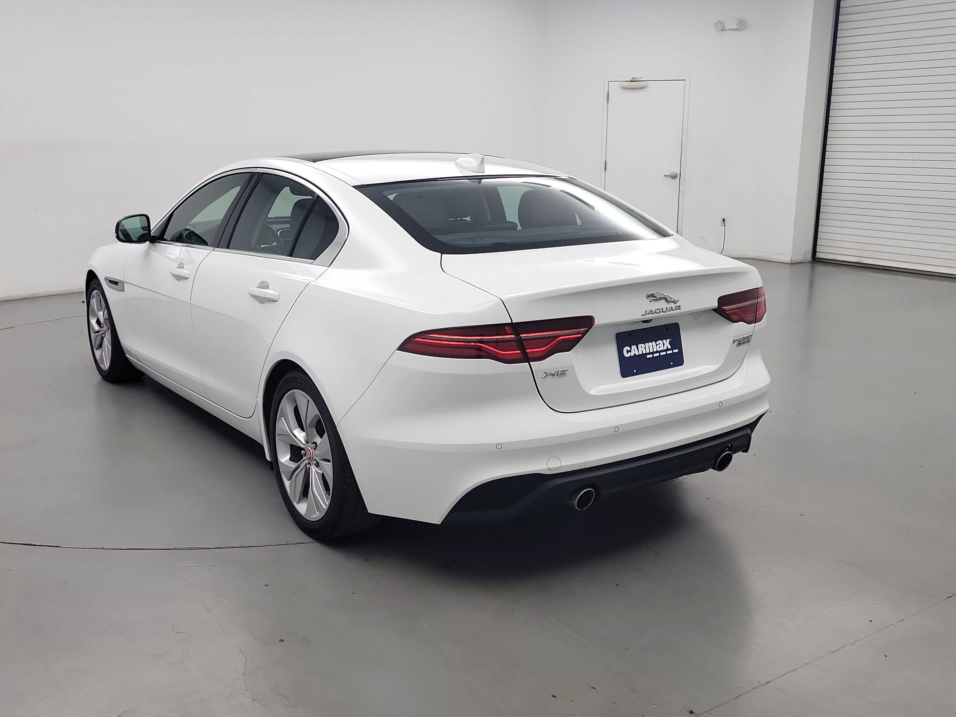 Thumbnail: 2020 Jaguar XE - 7