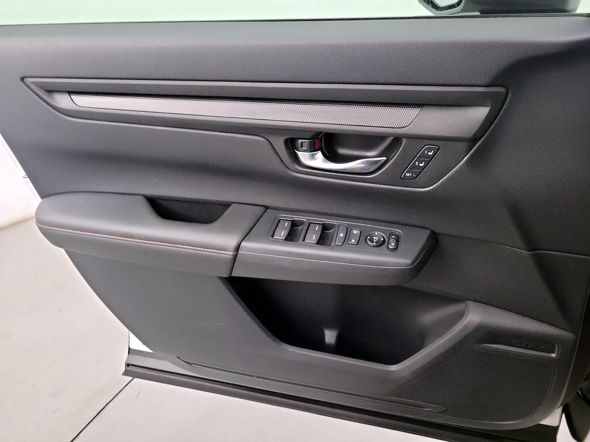 Thumbnail: 2024 Honda CR-V - 10