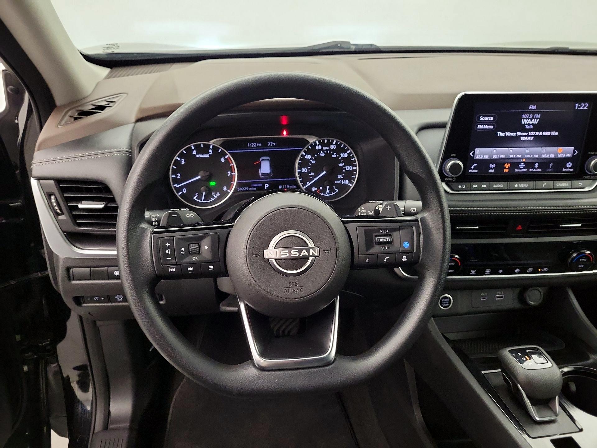 Thumbnail: 2023 Nissan Rogue - 10