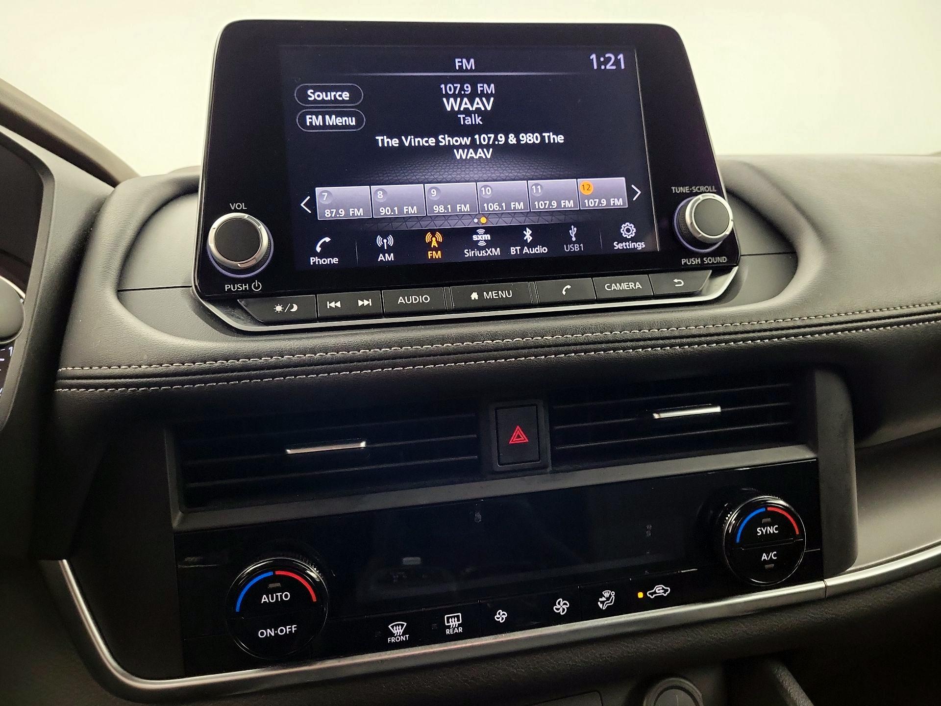 Thumbnail: 2023 Nissan Rogue - 15