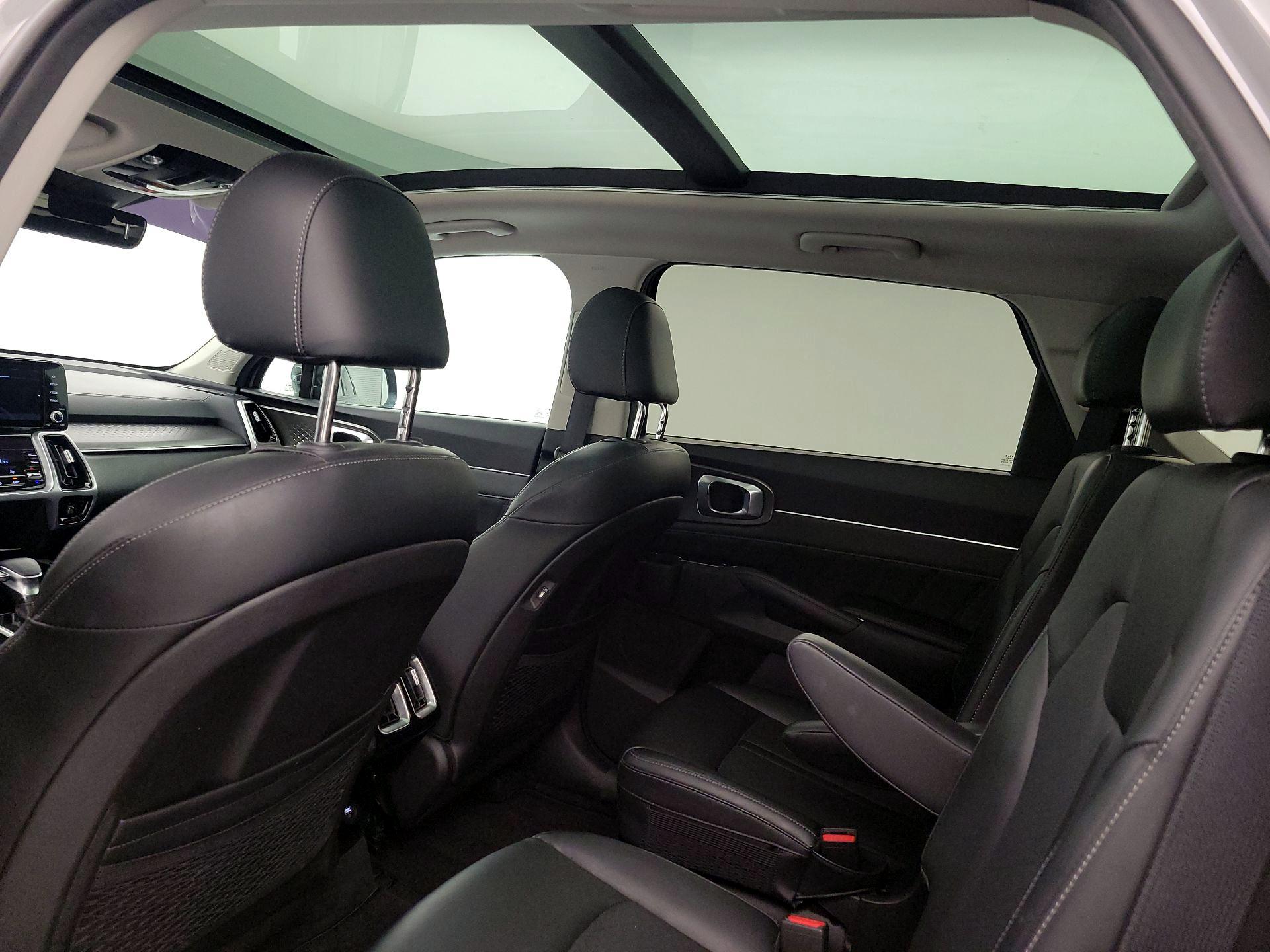 Thumbnail: 2022 Kia Sorento - 20