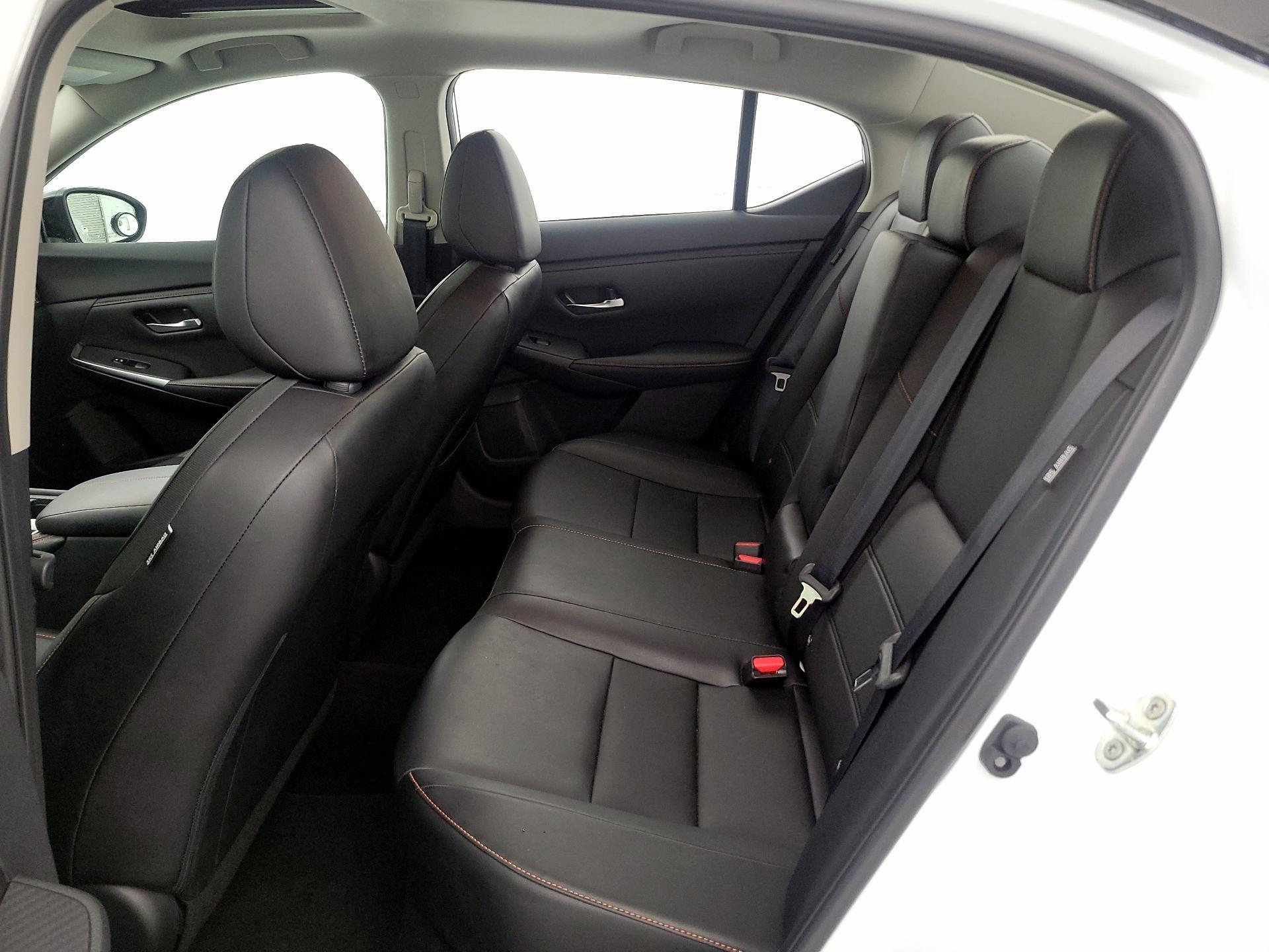 Thumbnail: 2022 Nissan Sentra - 20