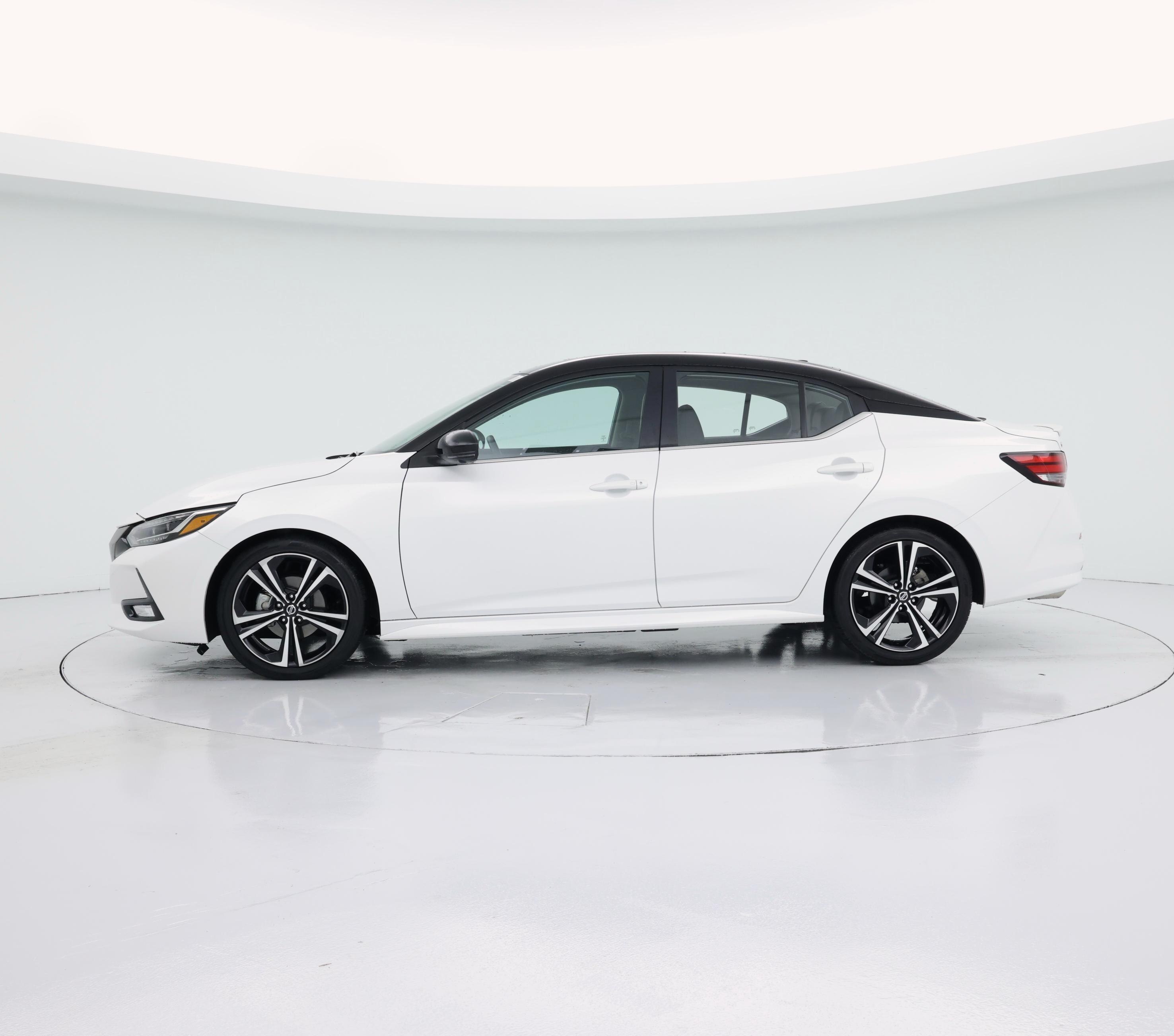 Thumbnail: 2022 Nissan Sentra - 3