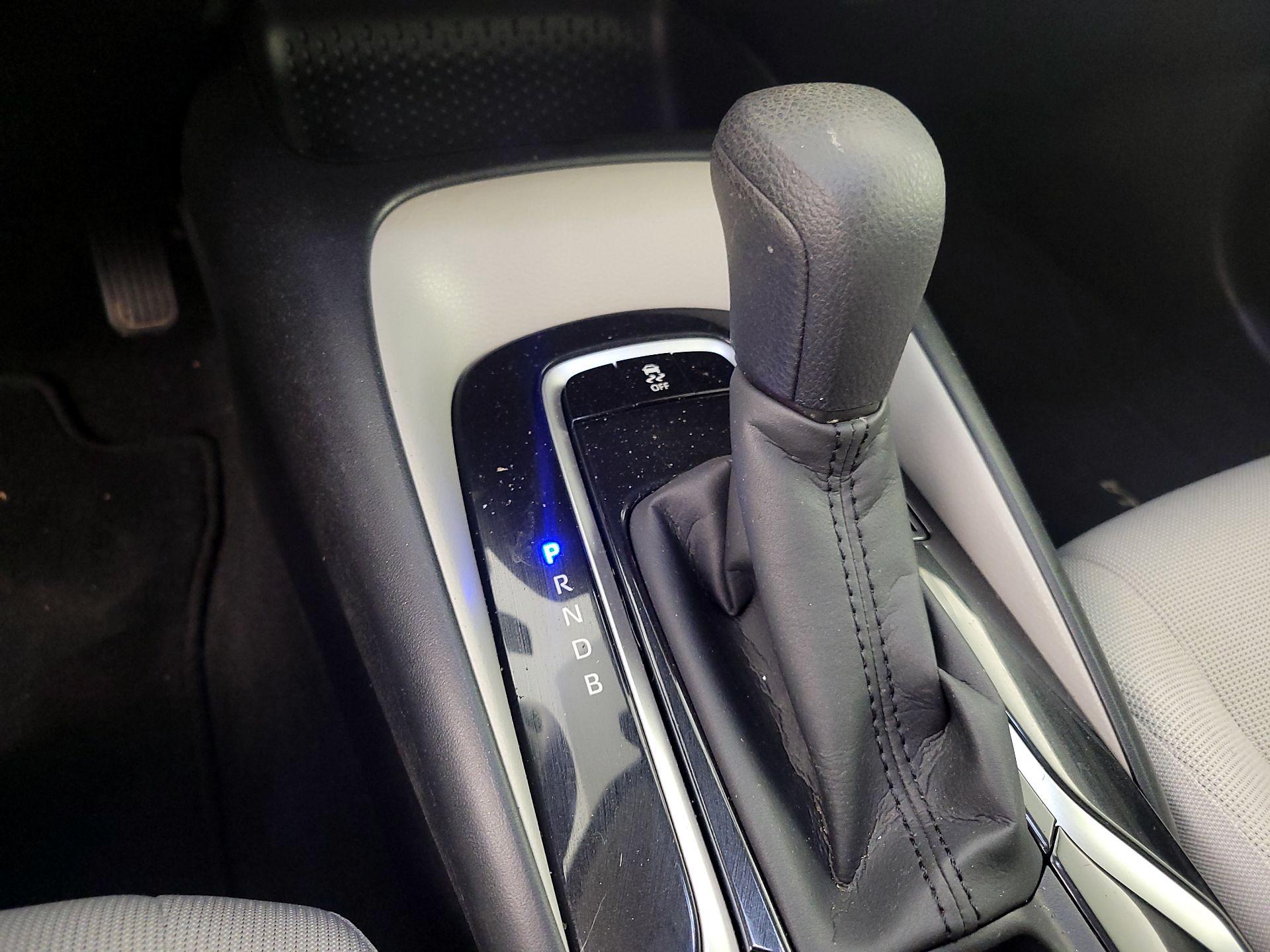 Thumbnail: 2022 Toyota Corolla - 17