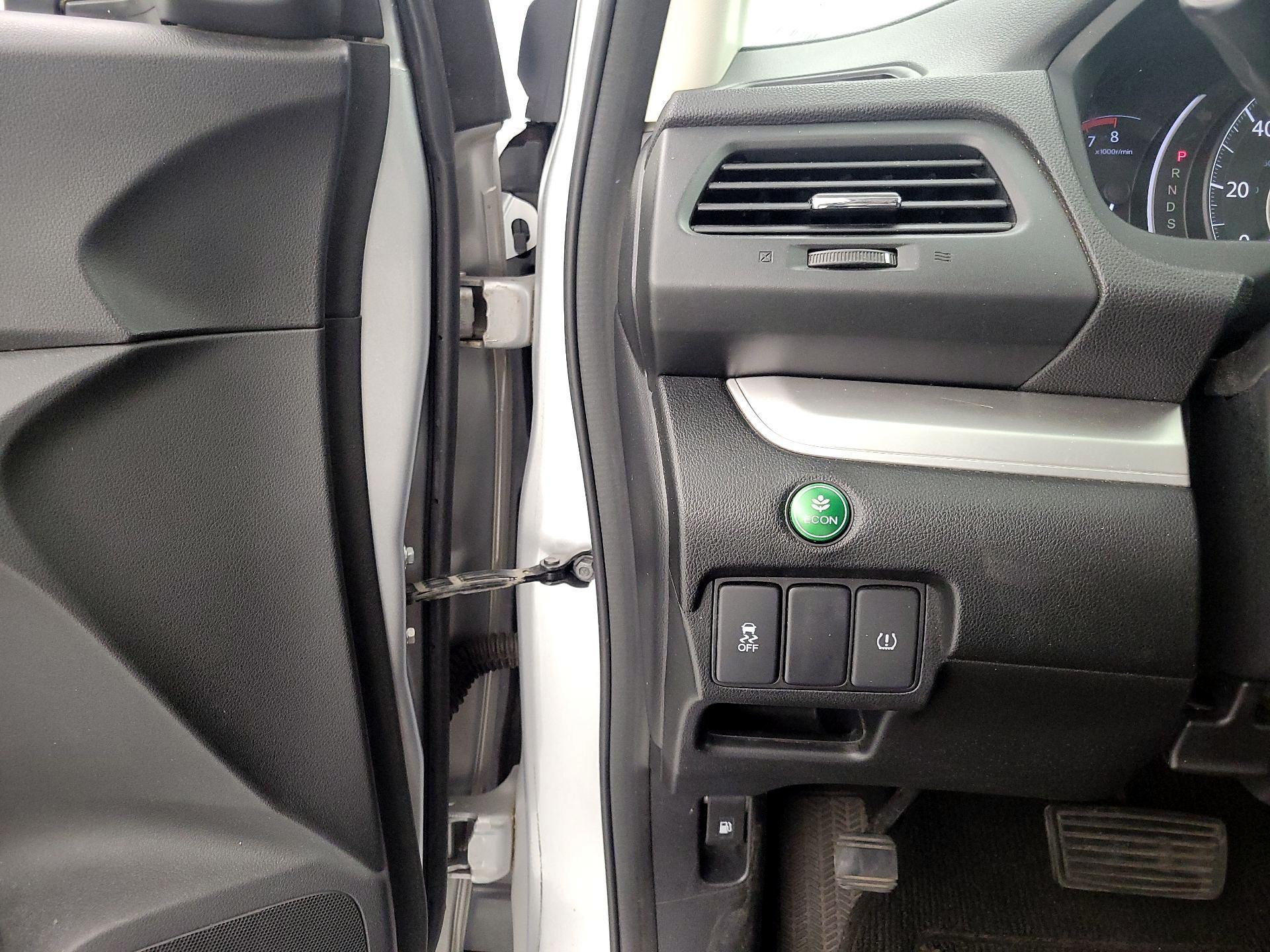 Thumbnail: 2016 Honda CR-V - 13