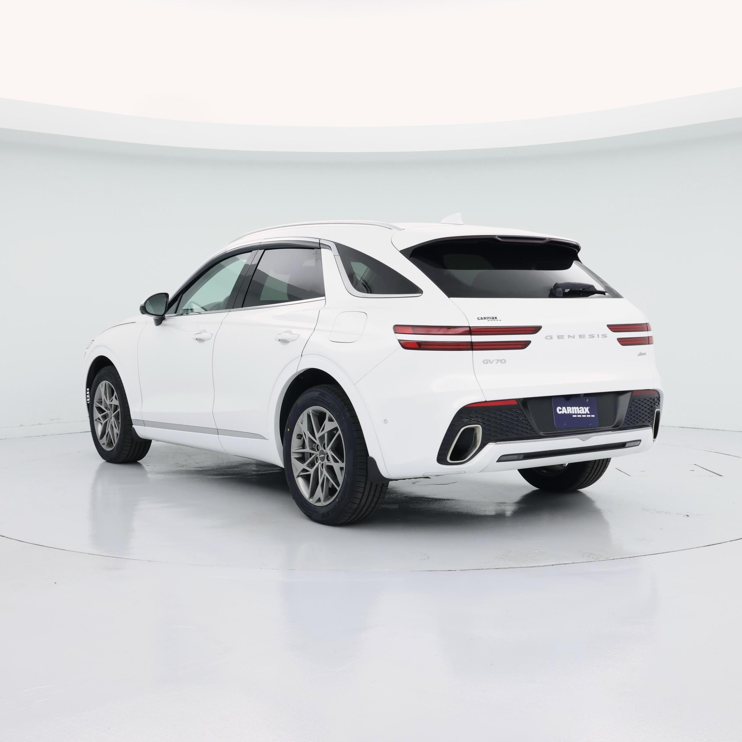 Thumbnail: 2023 Genesis GV70 - 2