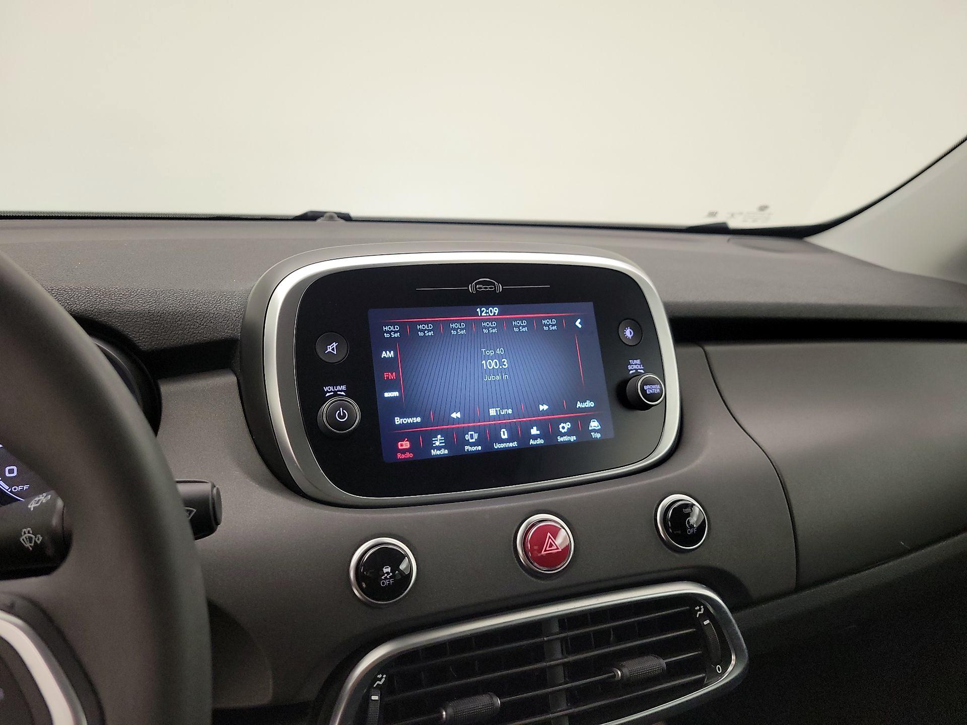 Thumbnail: 2023 Fiat 500X - 15