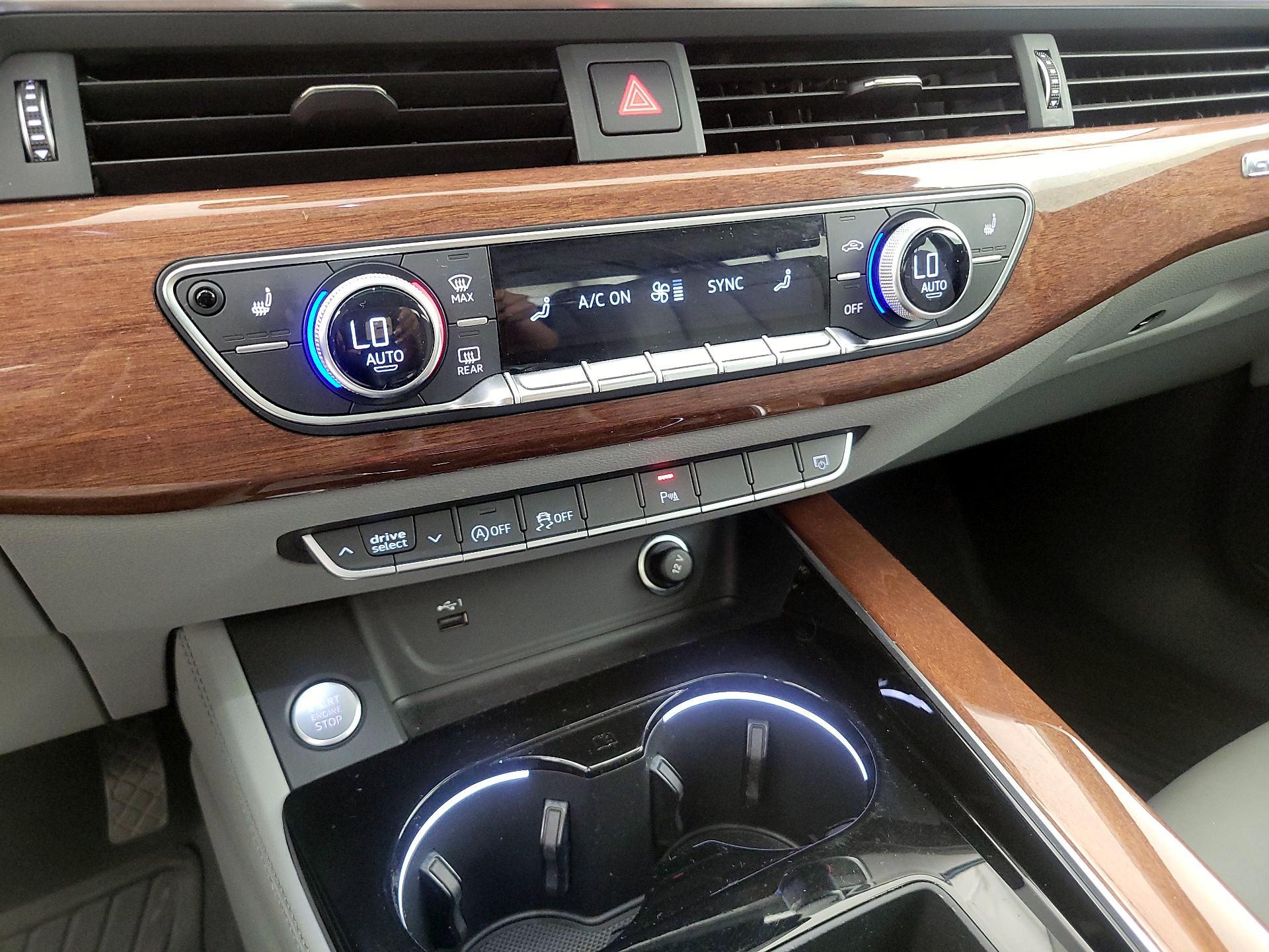 Thumbnail: 2022 Audi A4 - 16