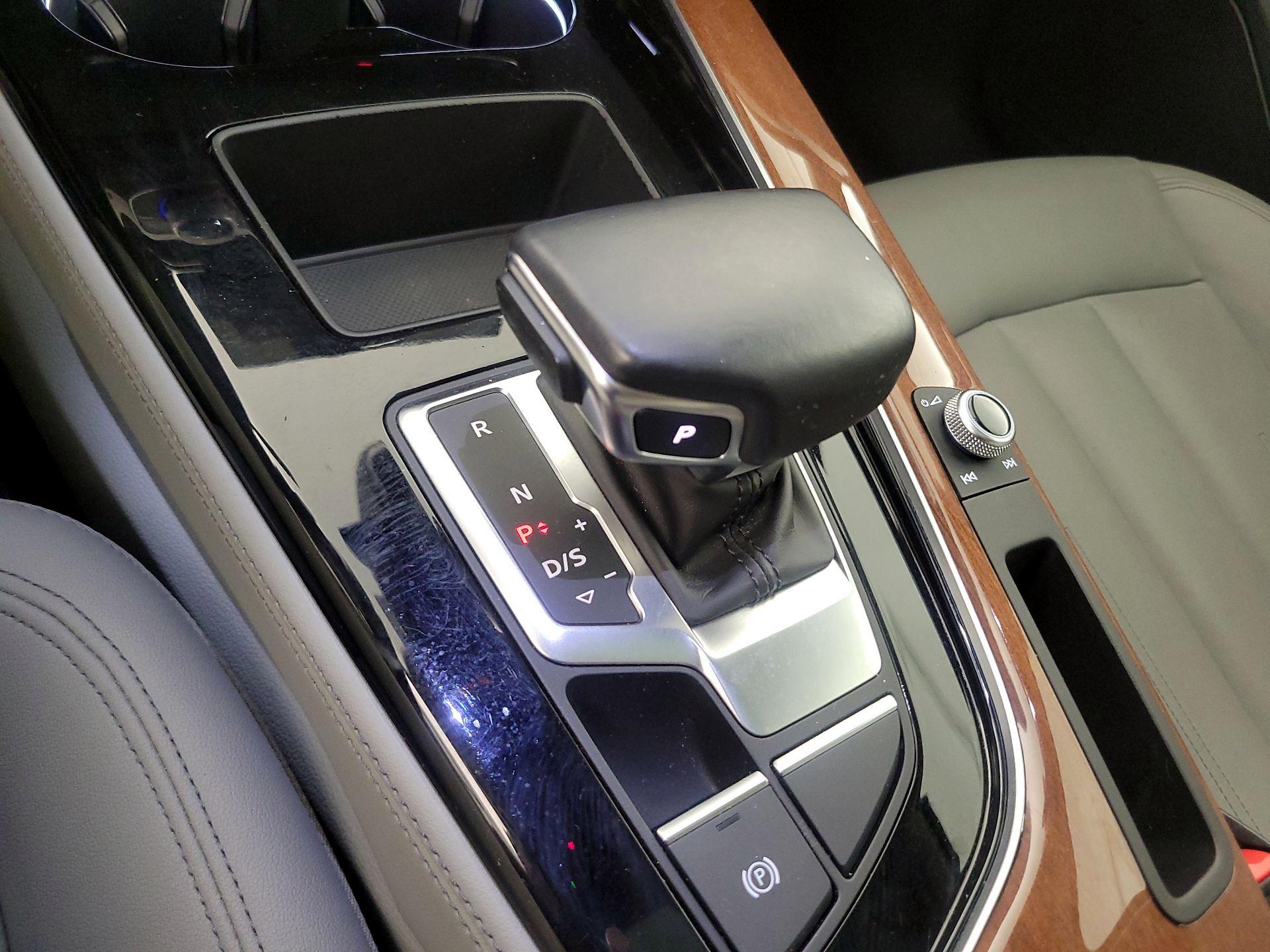 Thumbnail: 2022 Audi A4 - 17