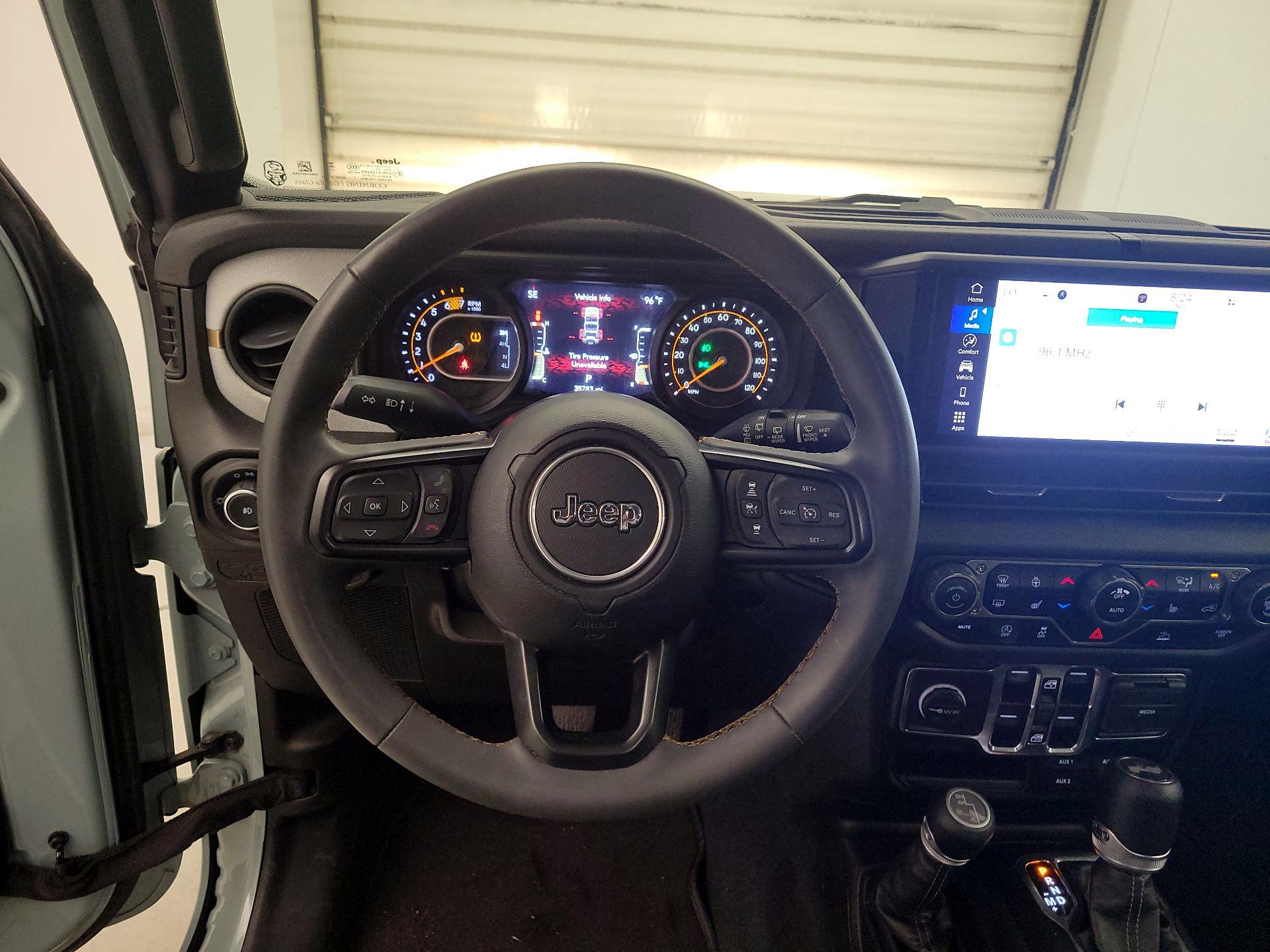 Thumbnail: 2024 Jeep Wrangler - 10