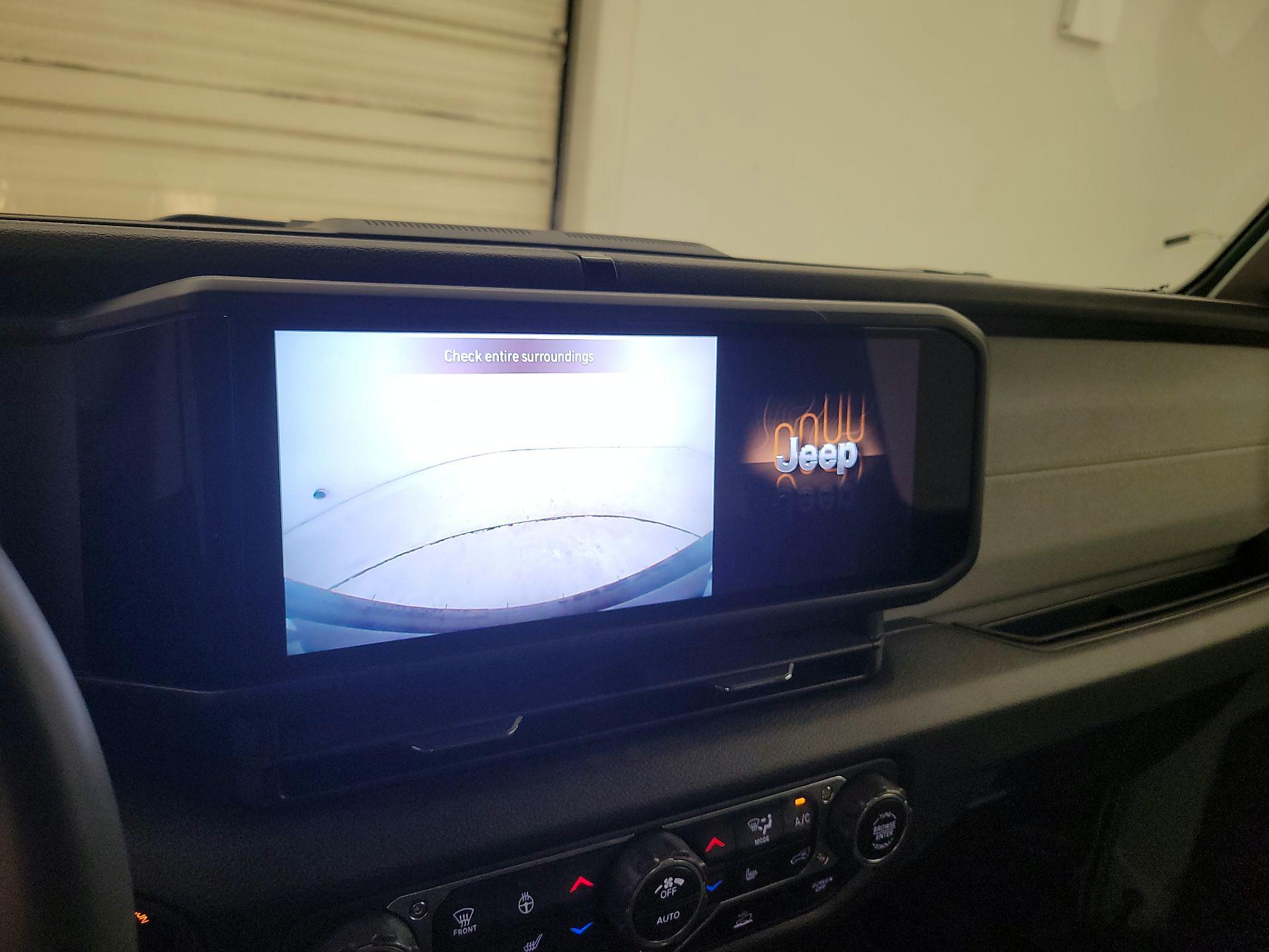 Thumbnail: 2024 Jeep Wrangler - 14