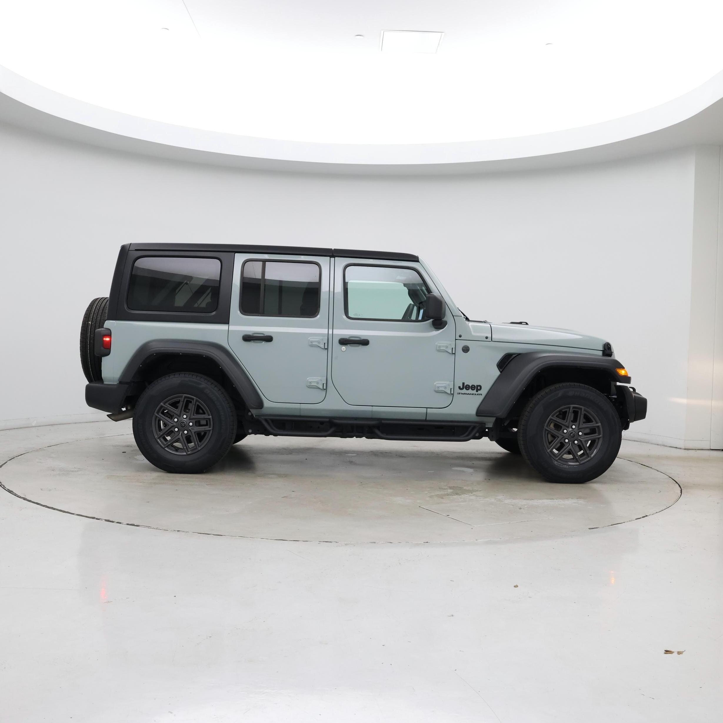 Thumbnail: 2024 Jeep Wrangler - 7