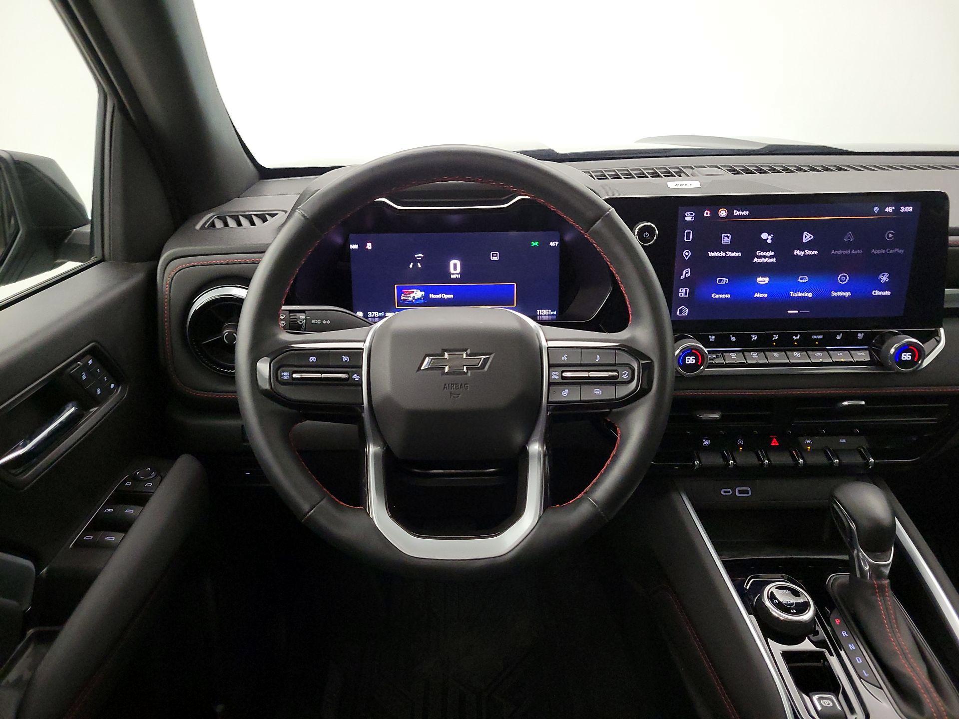 Thumbnail: 2024 Chevrolet Colorado - 10