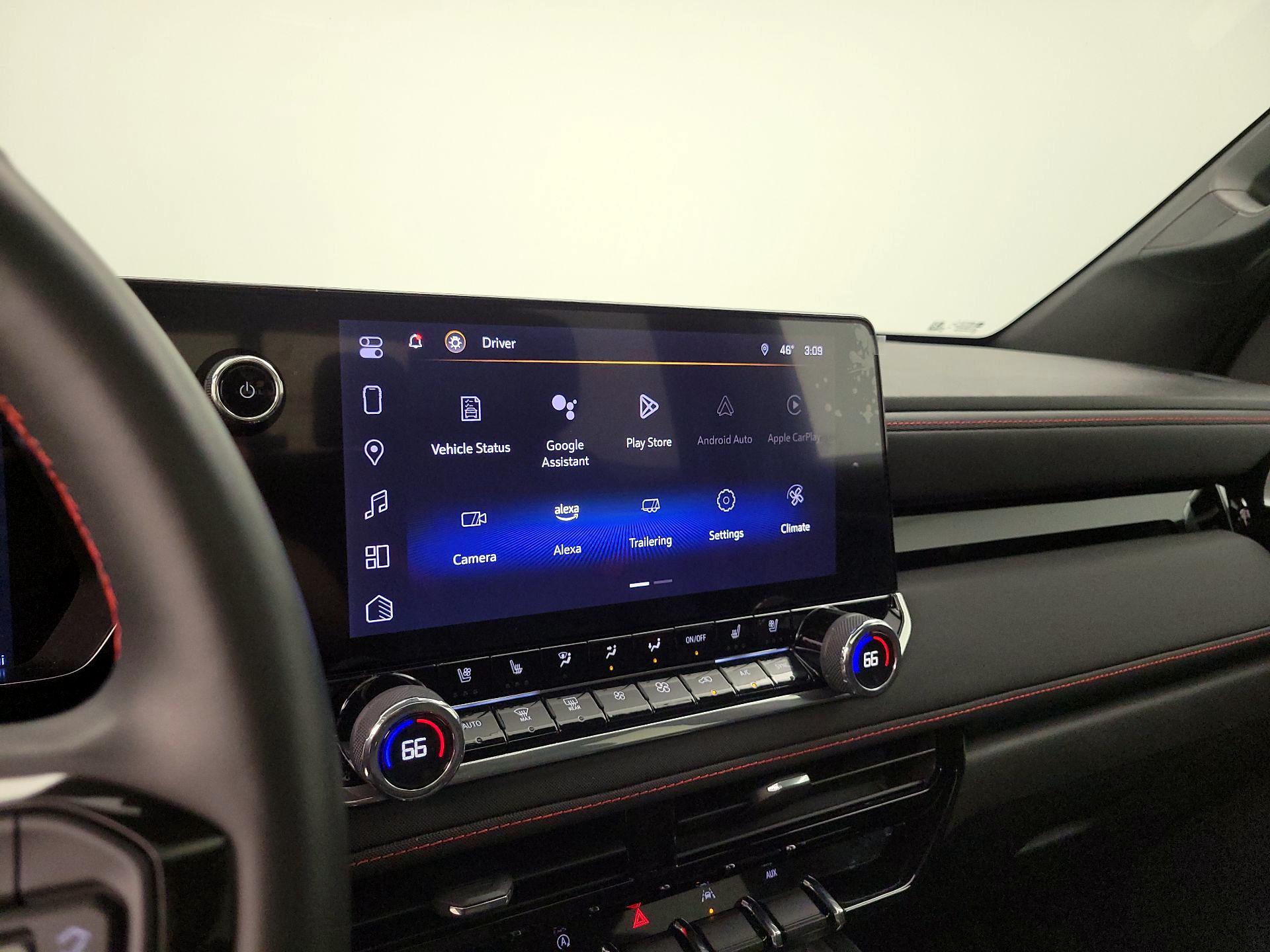 Thumbnail: 2024 Chevrolet Colorado - 15