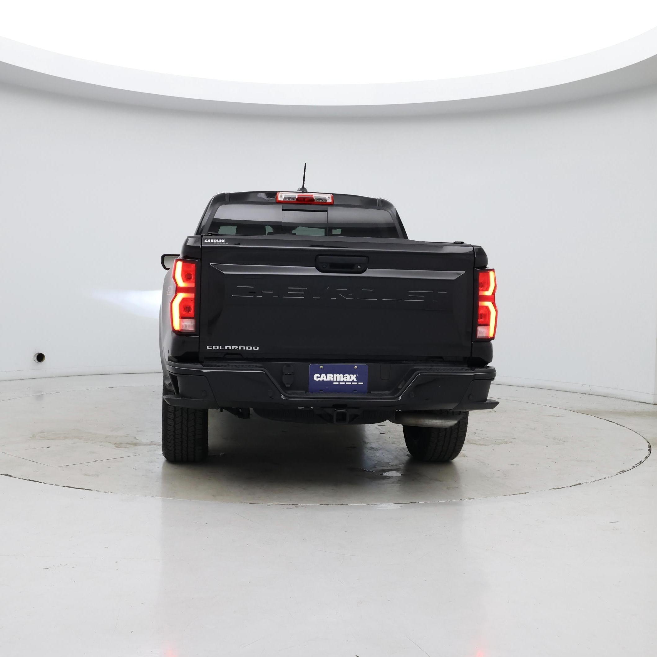 Thumbnail: 2024 Chevrolet Colorado - 6